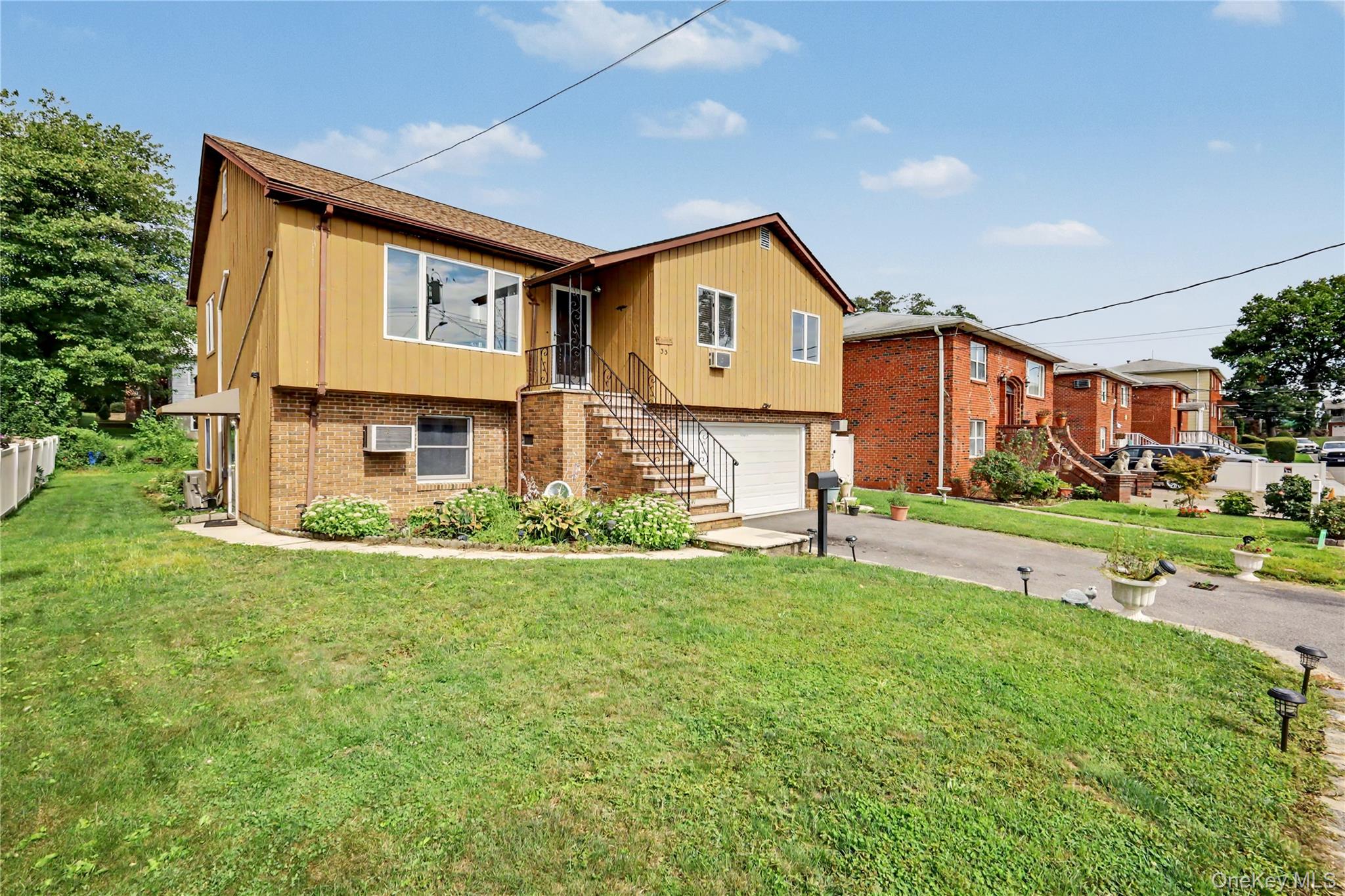 33 a/k/a 29 Stillwell Avenue – For Sale photo 2