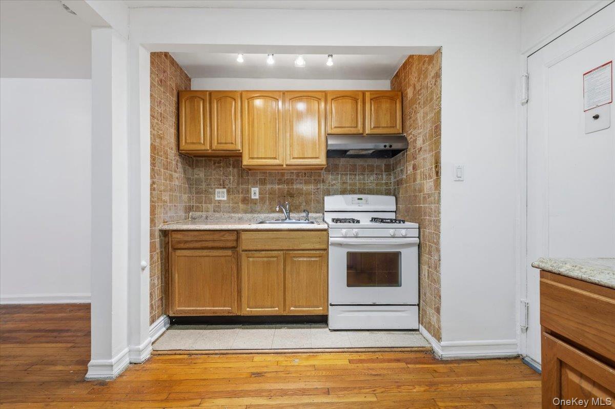 9255 Shore Road, Unit 3C photo 9