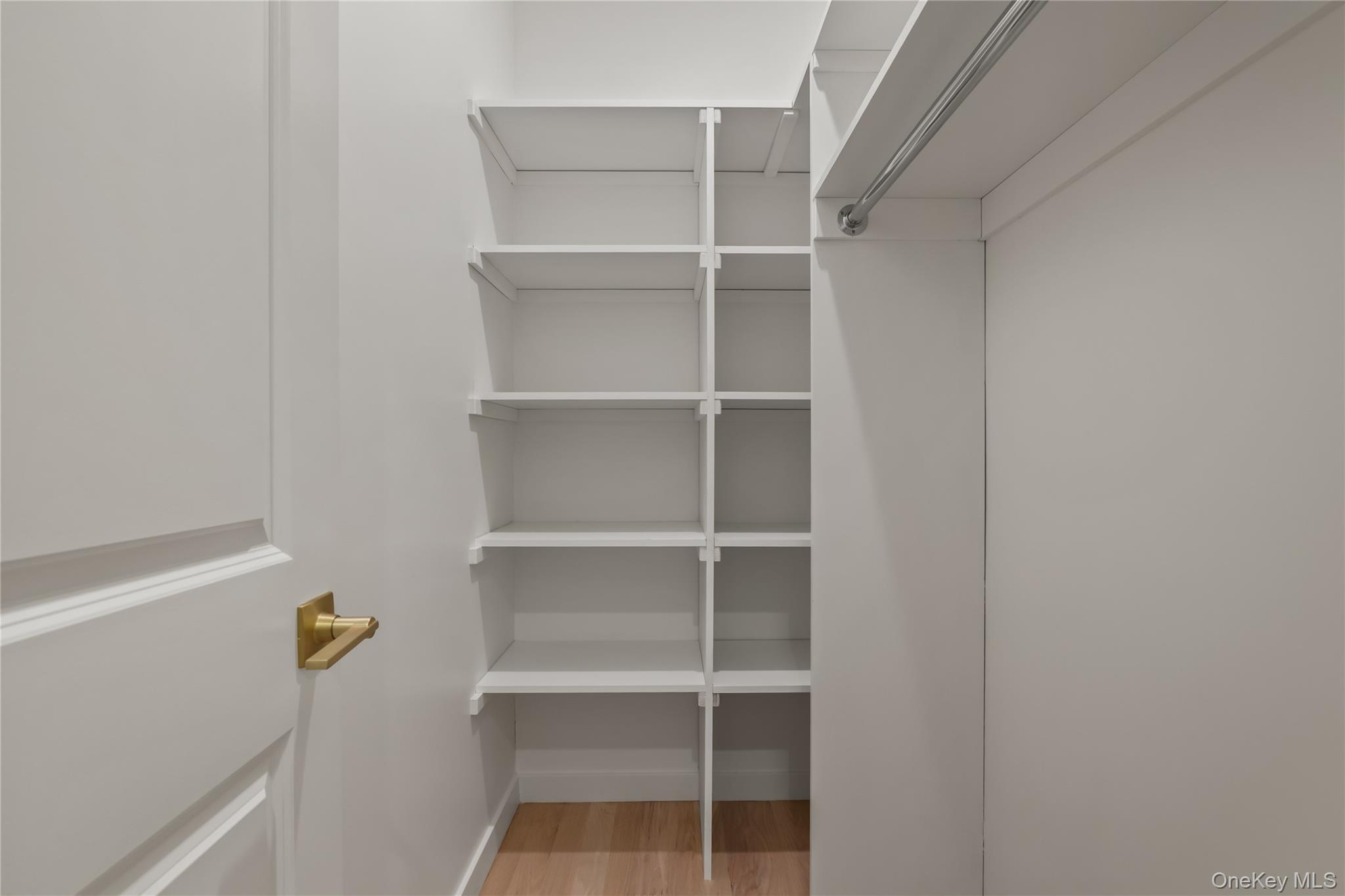 41 Saddle River Road, Unit 111 photo 26