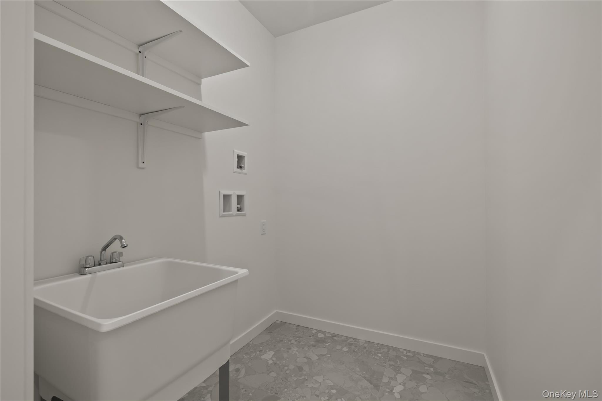 41 Saddle River Road, Unit 111 photo 19