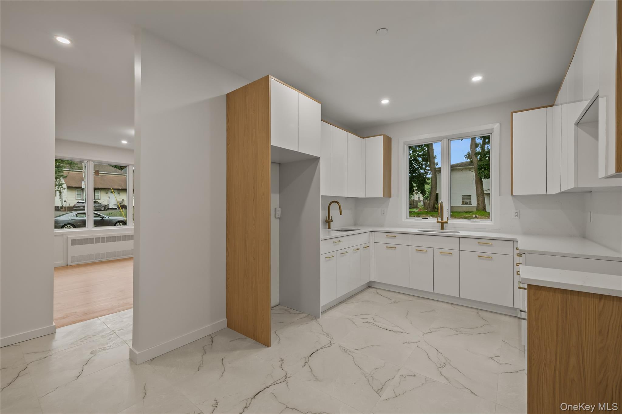 41 Saddle River Road, Unit 111 photo 13