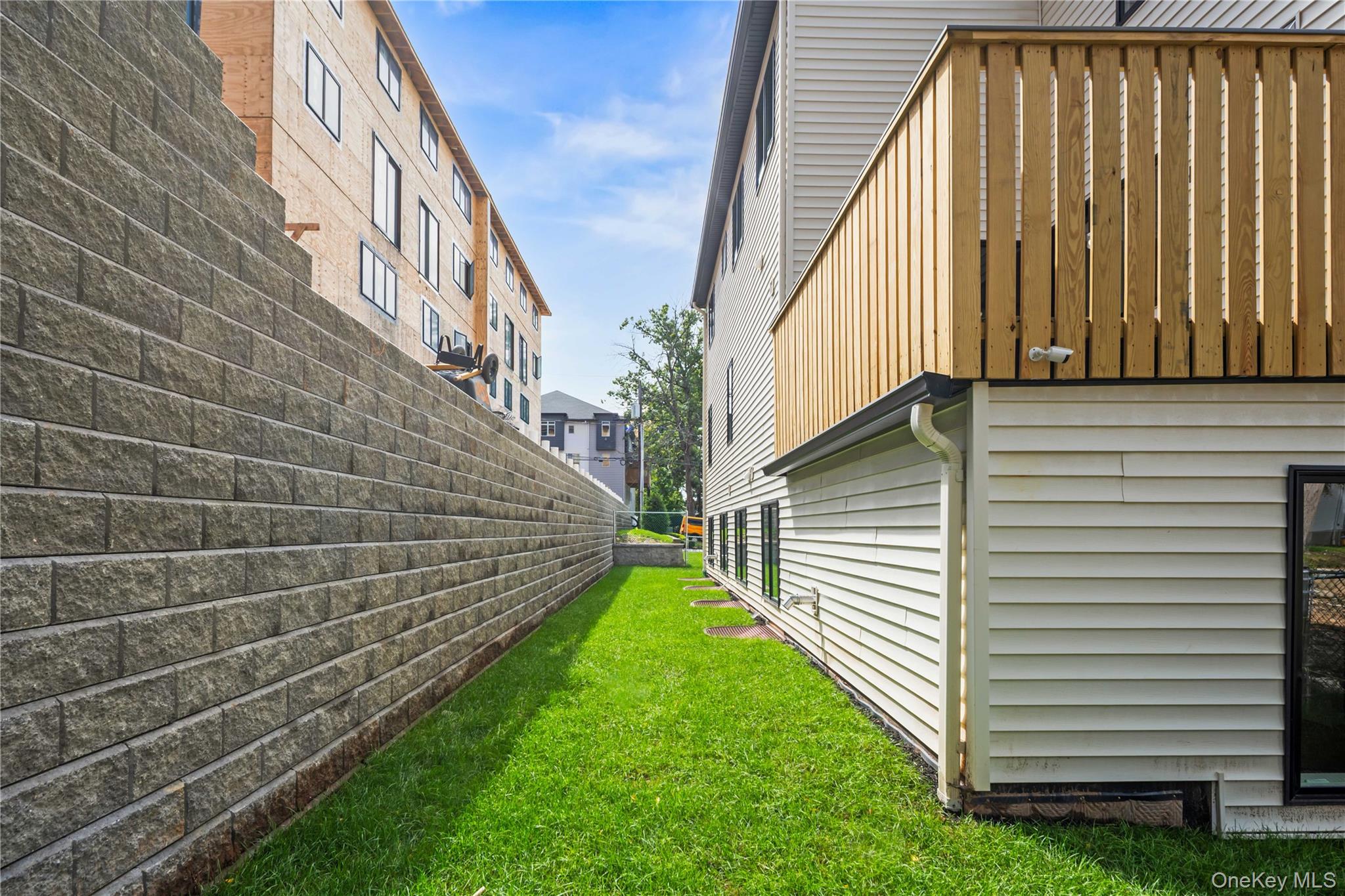 41 Saddle River Road, Unit 111 photo 34