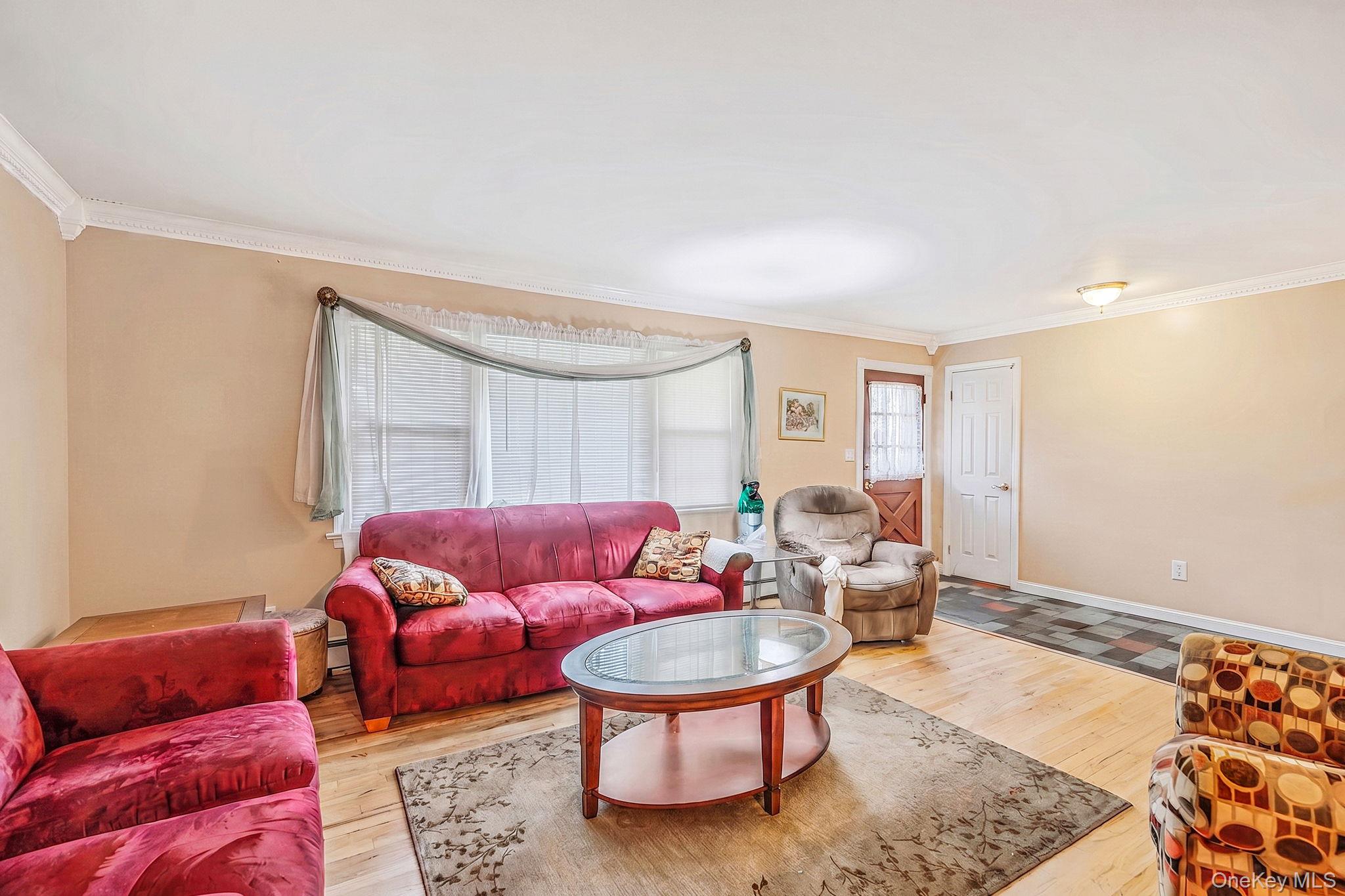 2345 Louis Kossuth Avenue – For Sale photo 6