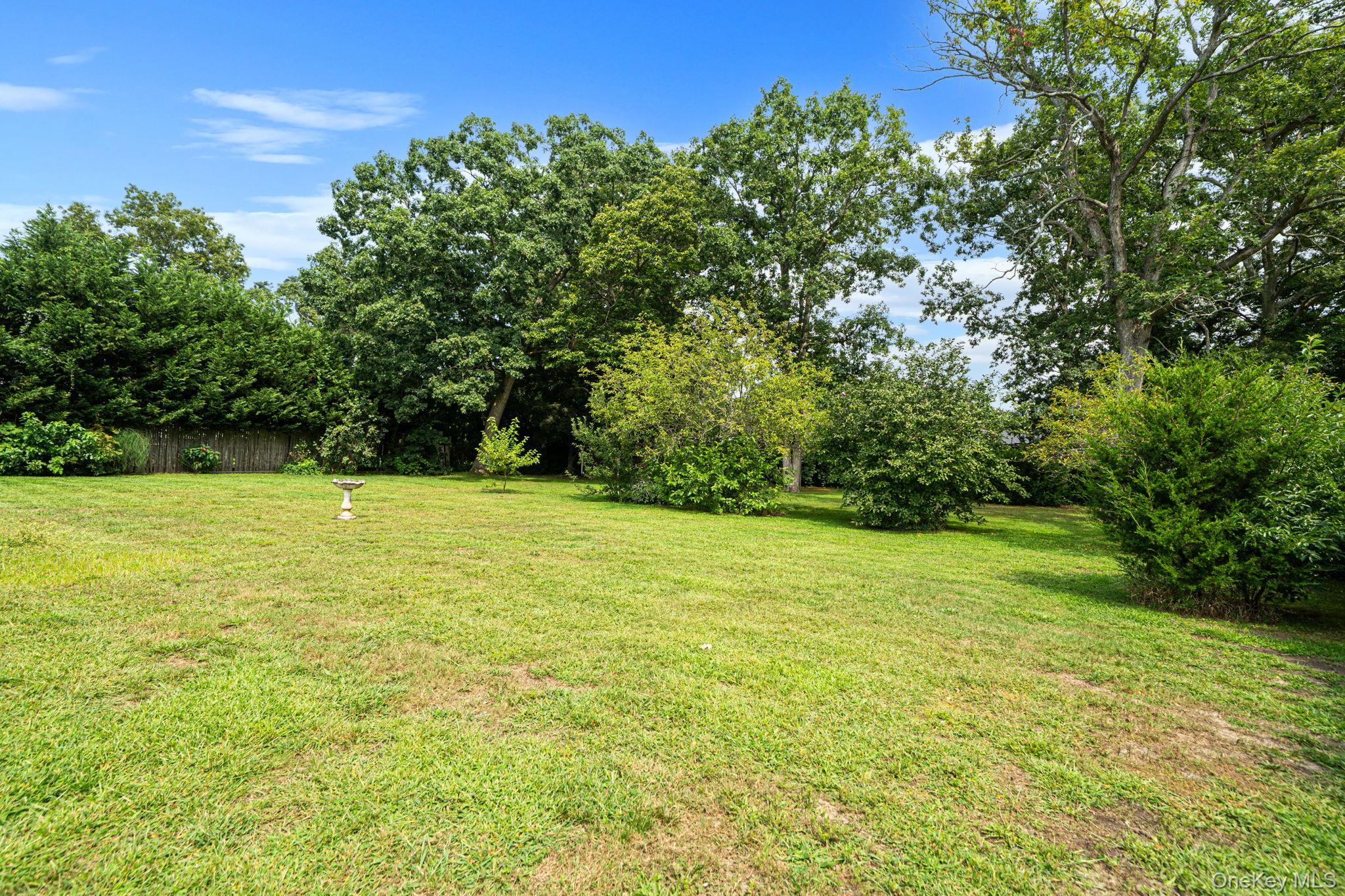 2345 Louis Kossuth Avenue – For Sale photo 41