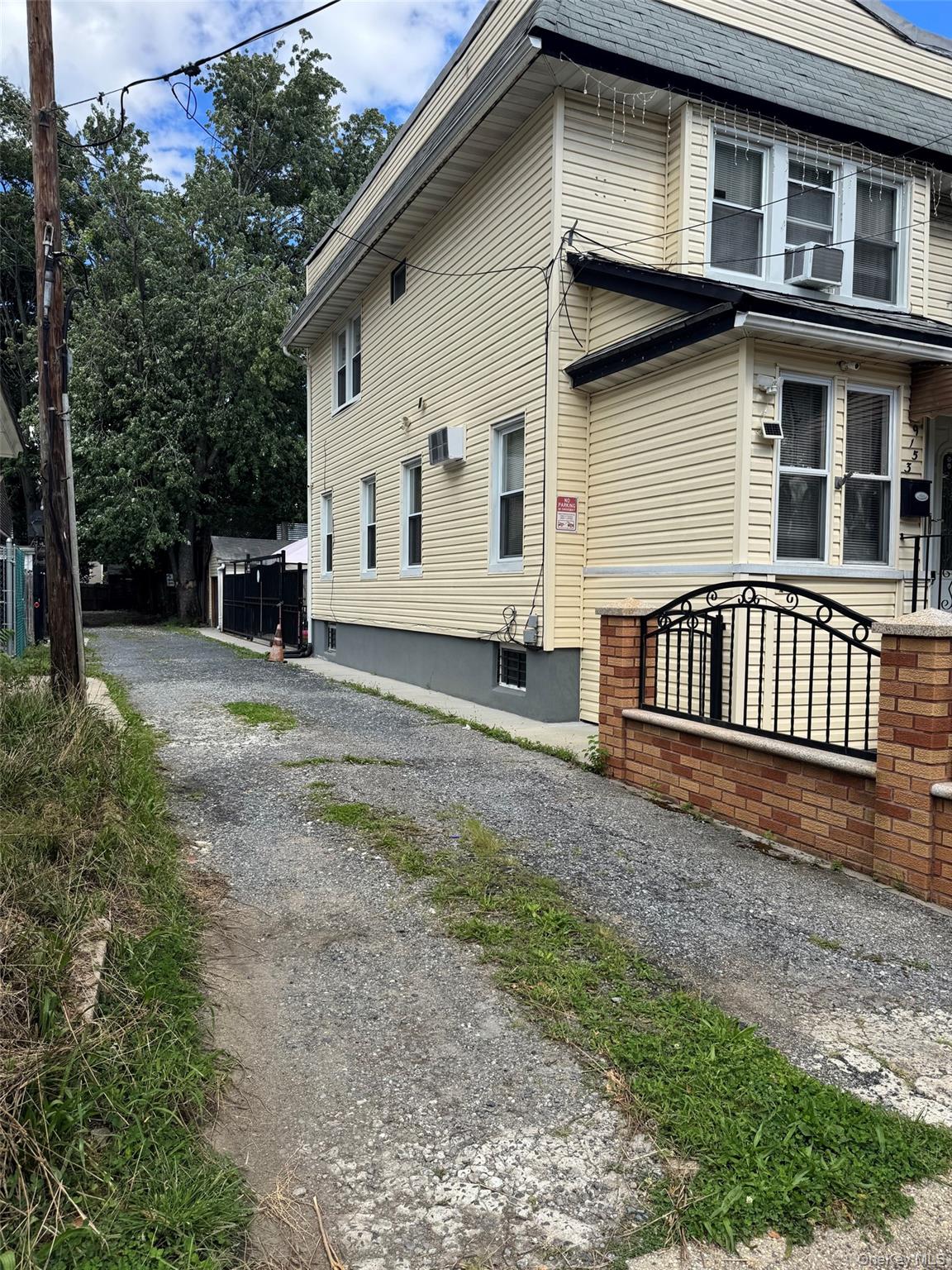 91-53 96th Street – For Sale photo 4