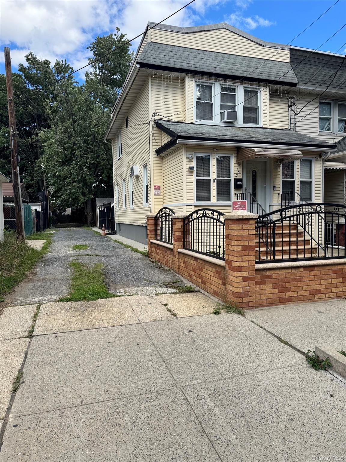 91-53 96th Street – For Sale photo 3