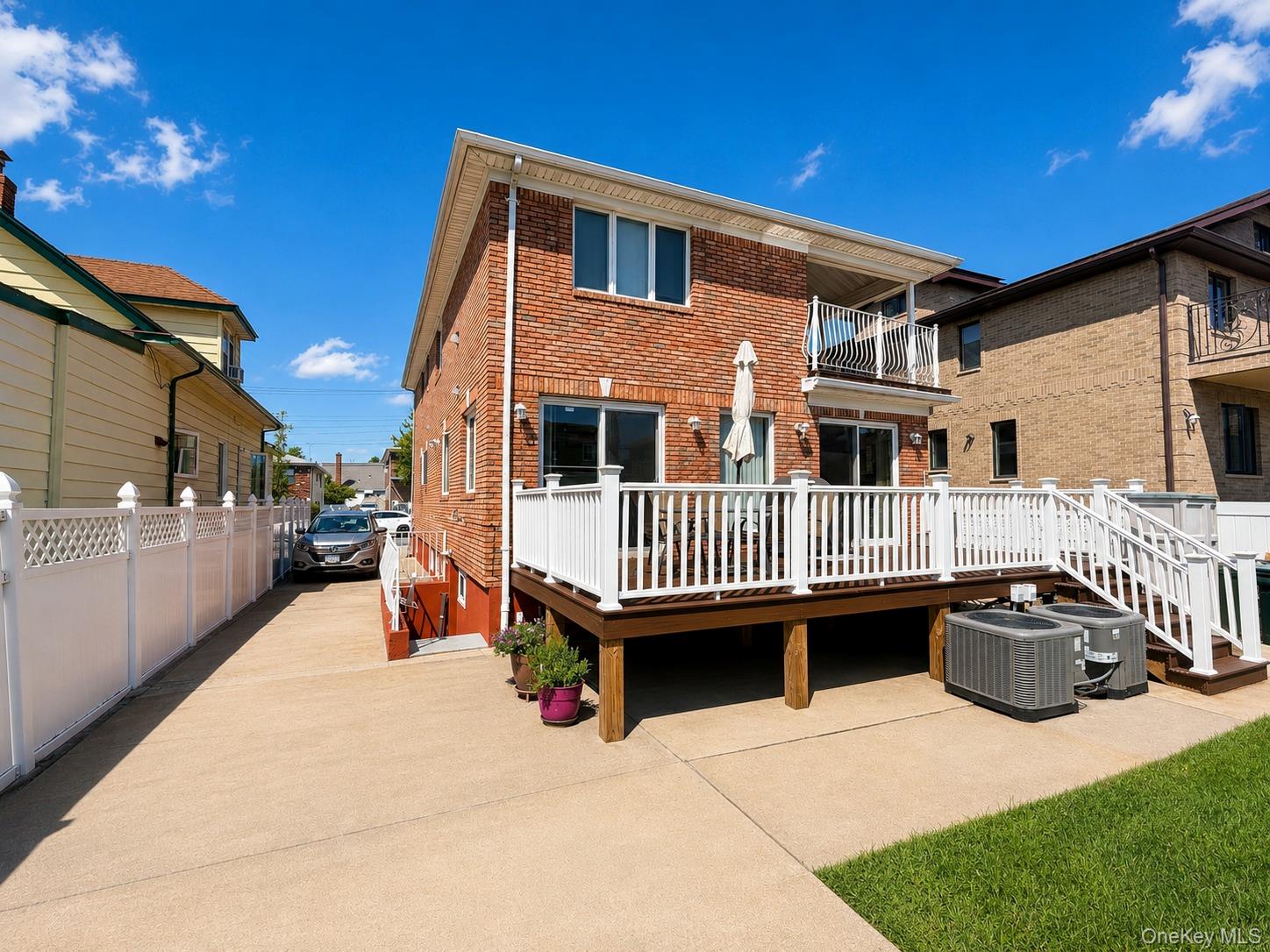 202-34 46th Road – For Sale photo 2