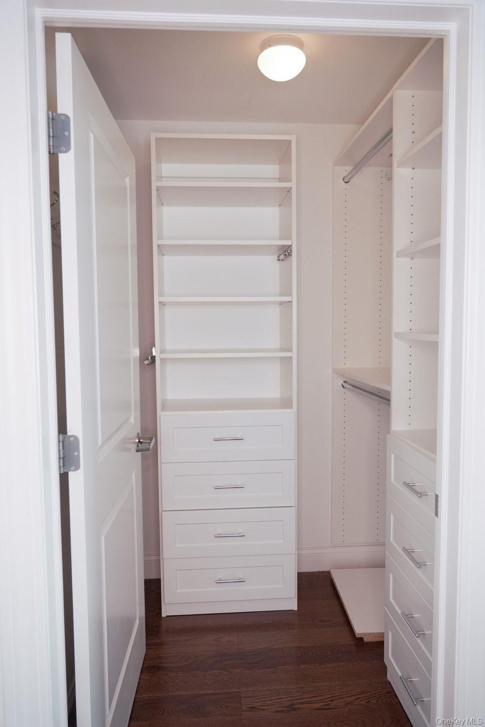 10 Byron Place, Unit 601 photo 9