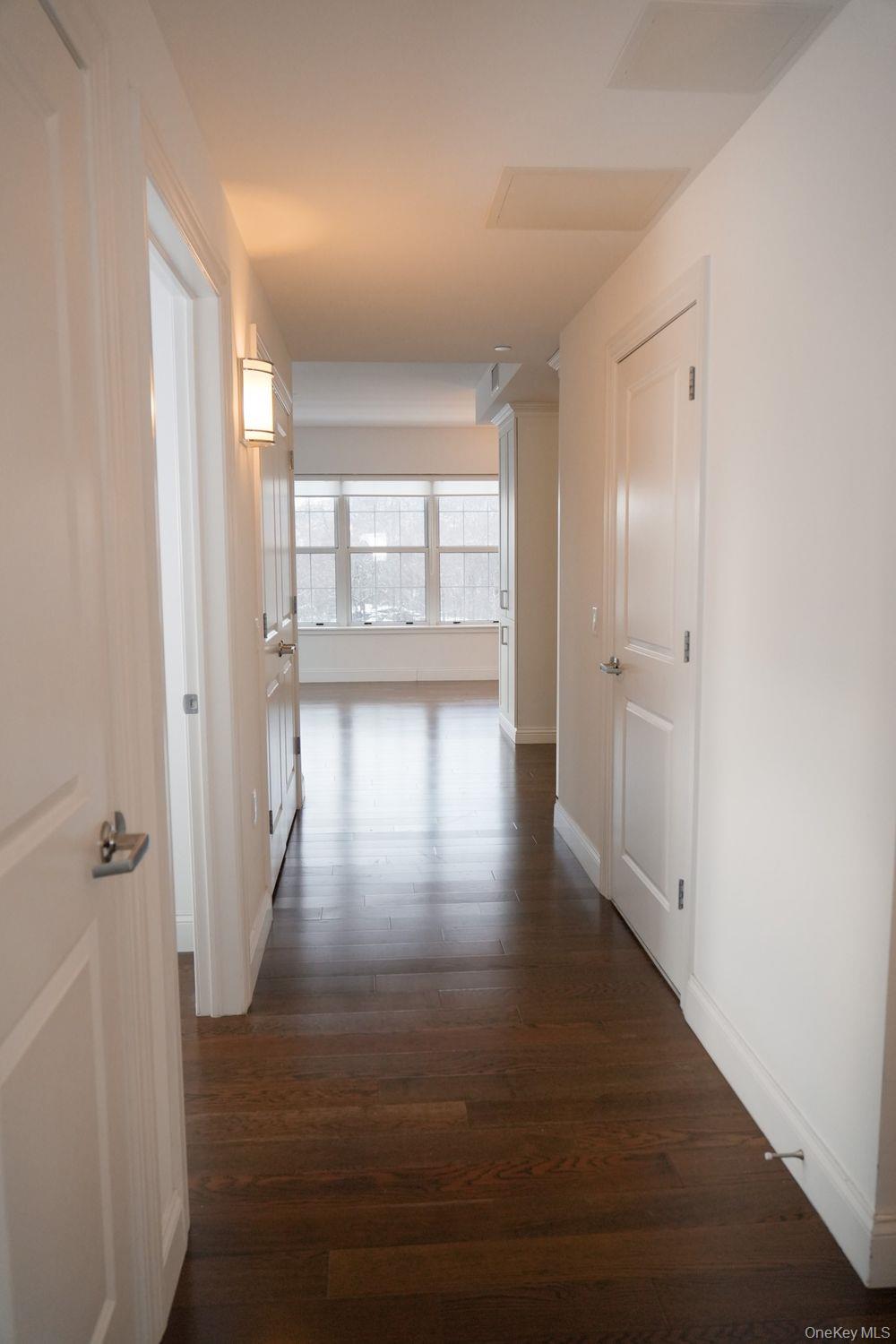 10 Byron Place, Unit 601 photo 5