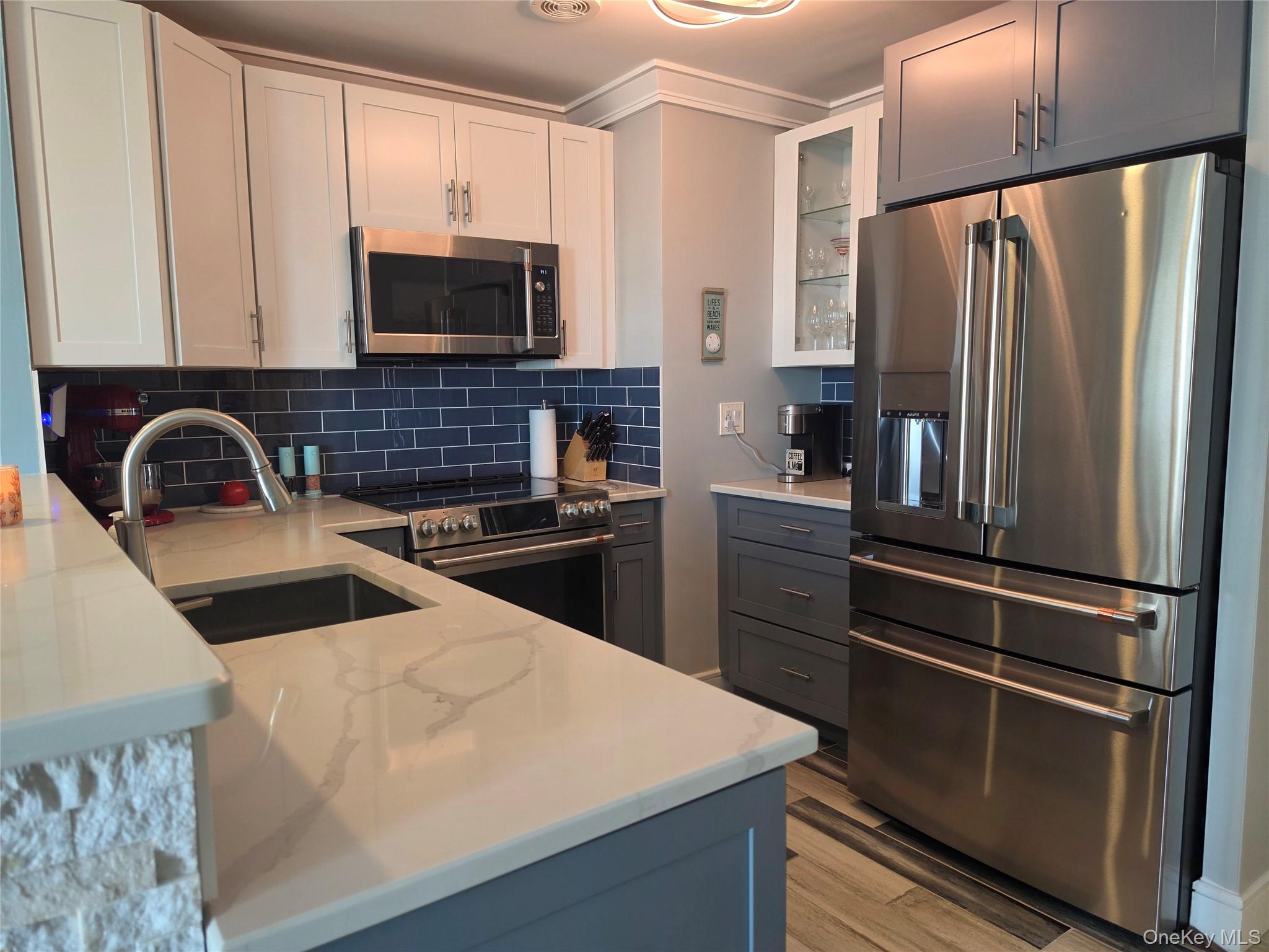 100 W Broadway Ave, Unit 3J photo 9