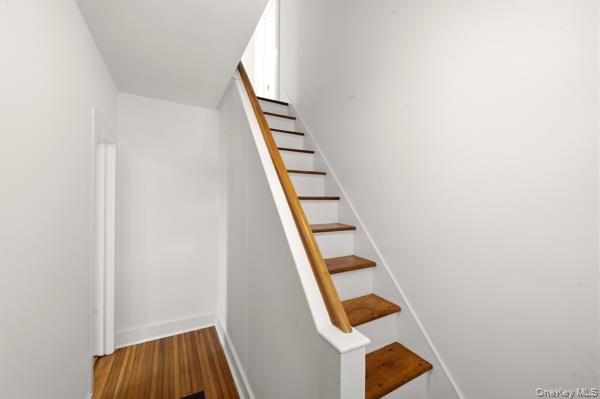 36 Railroad Ave. – For Sale photo 7