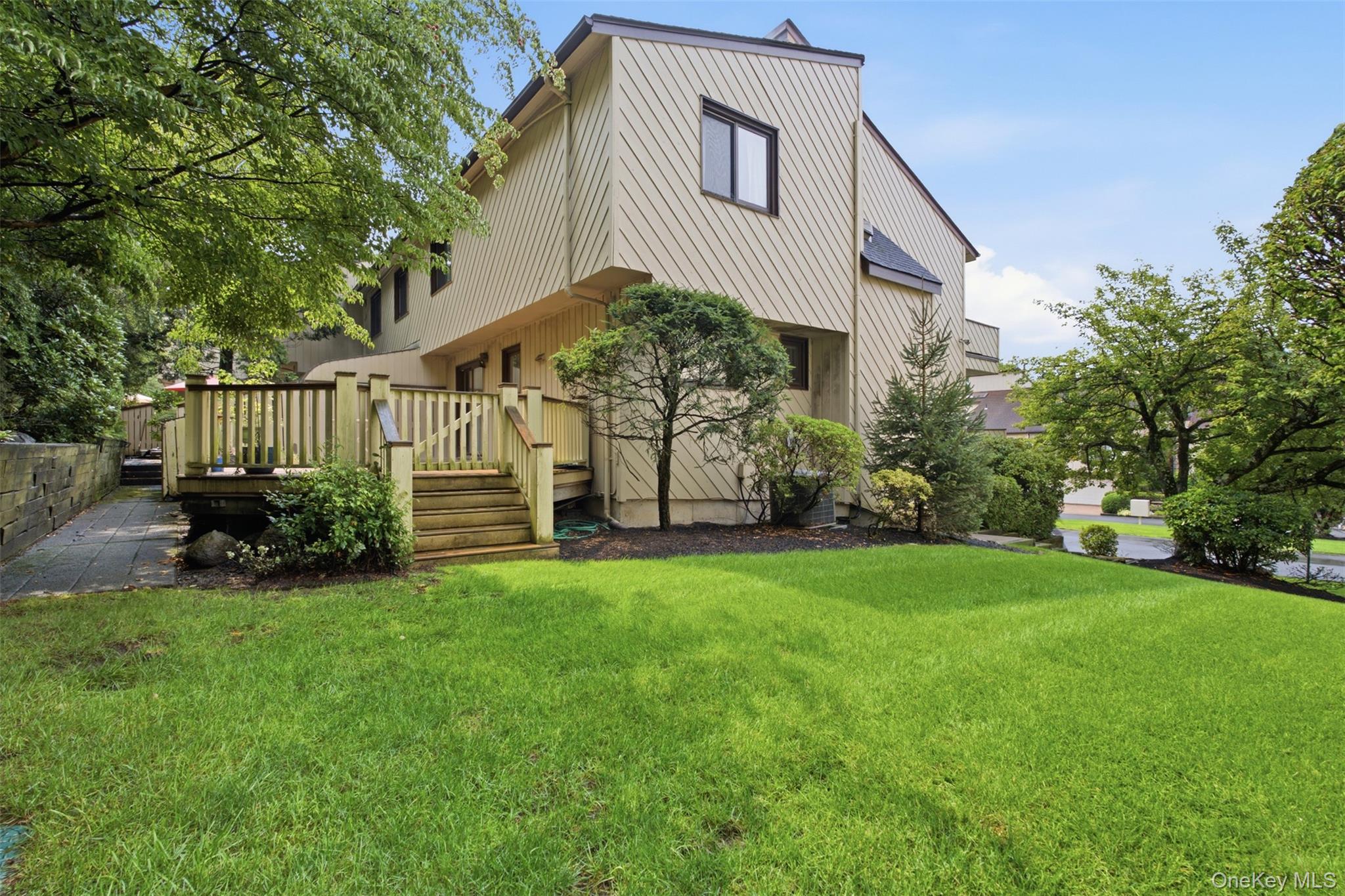 14 Dakota Court – For Sale photo 33