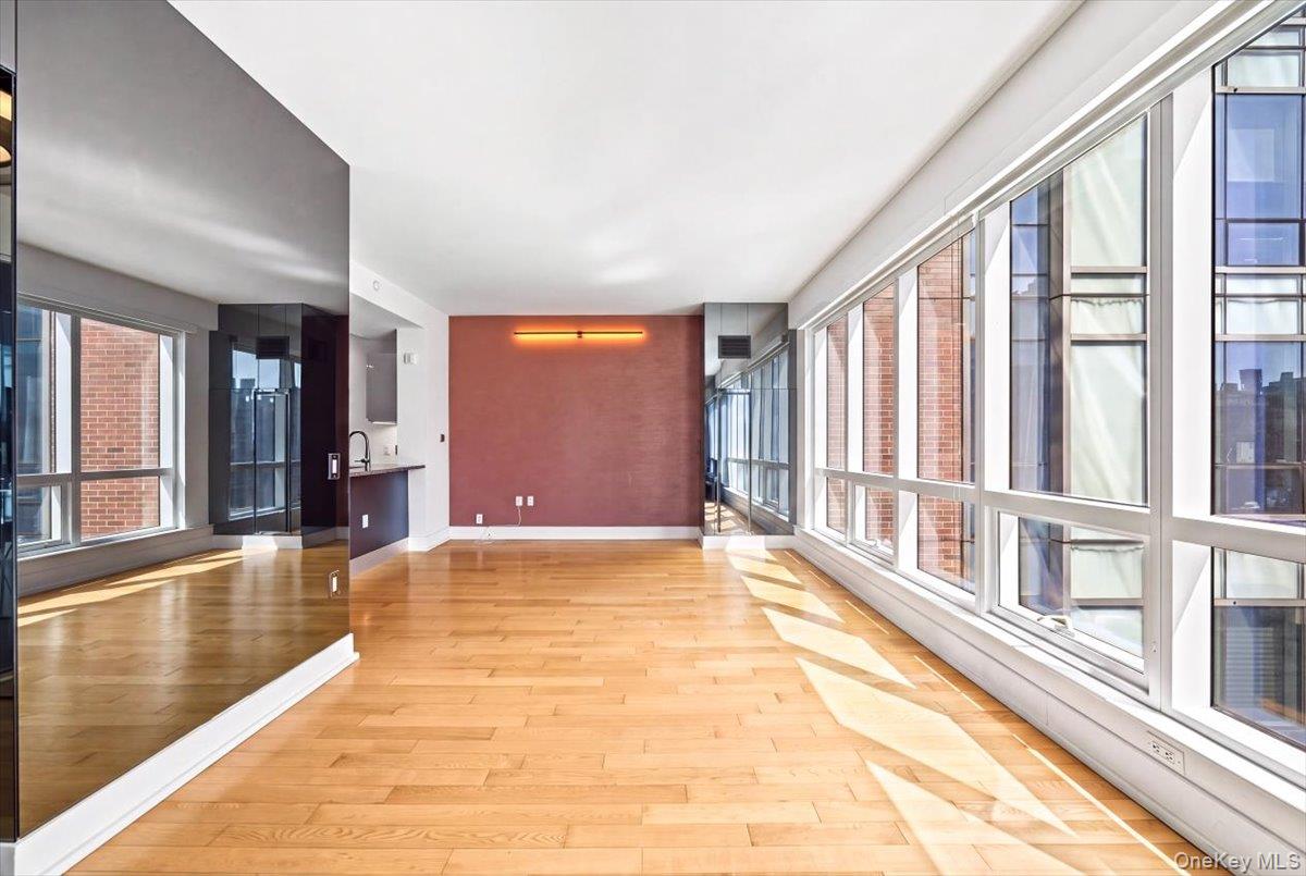 350 W 42nd Street, Unit 19I photo 5
