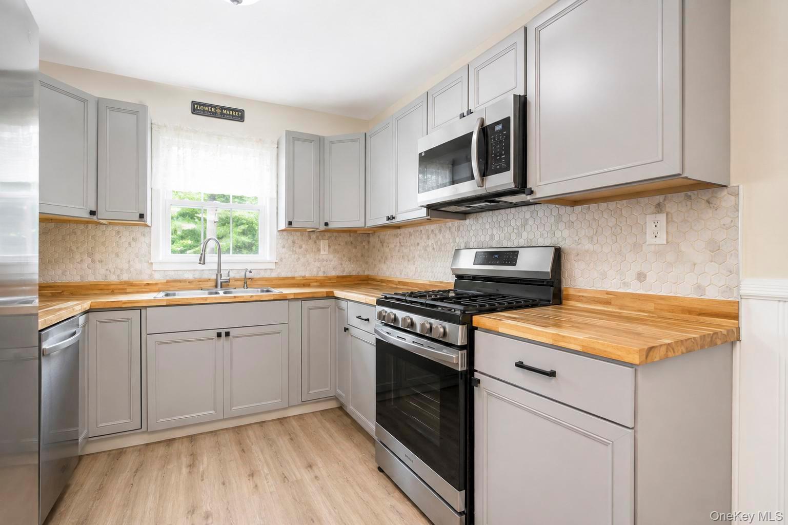 51 Roberts Road W – For Sale photo 21