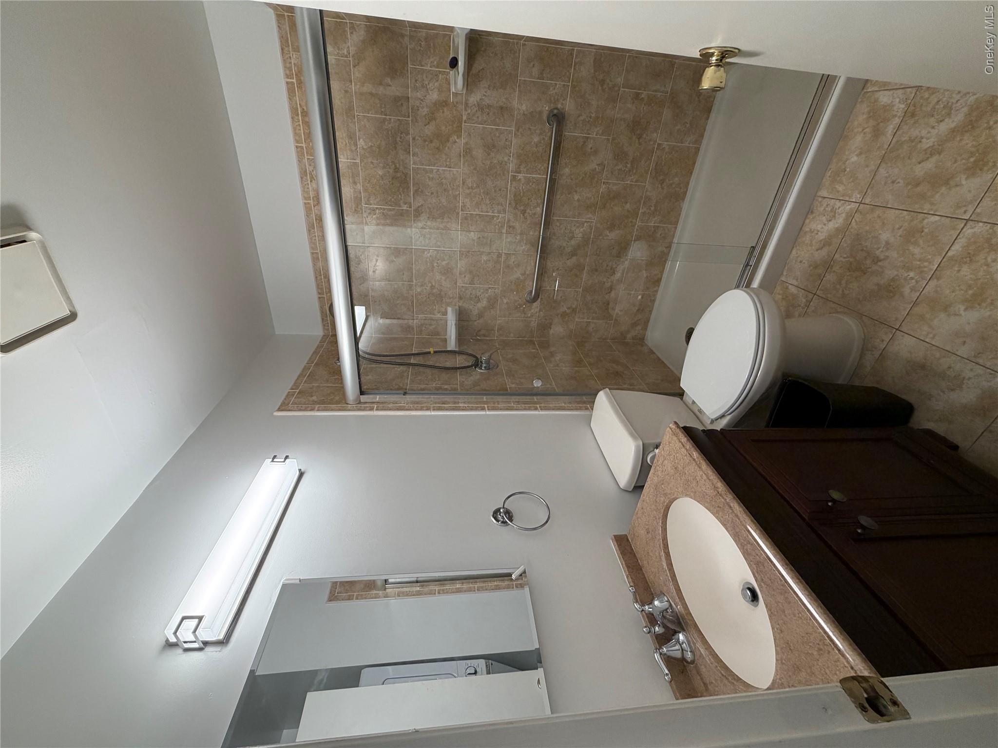 20 Lexington Hill, Unit 4 photo 9