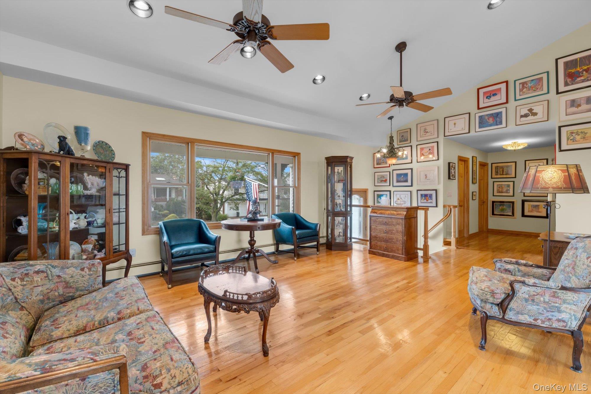 24 Donna Lane – For Sale photo 11