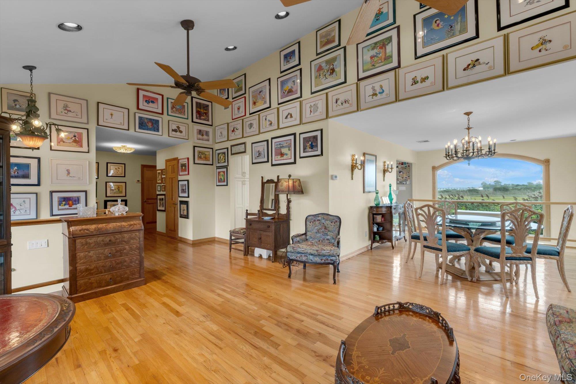 24 Donna Lane – For Sale photo 13