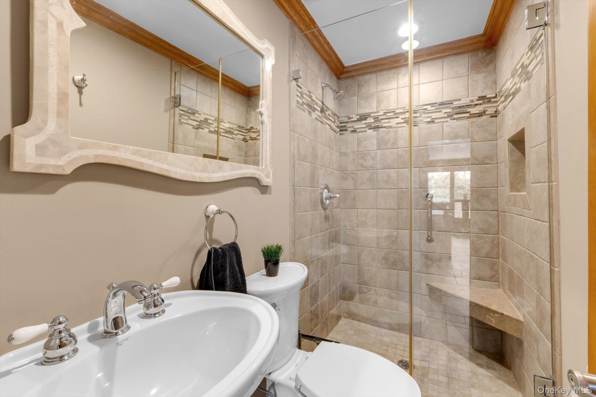 24 Donna Lane – For Sale photo 32