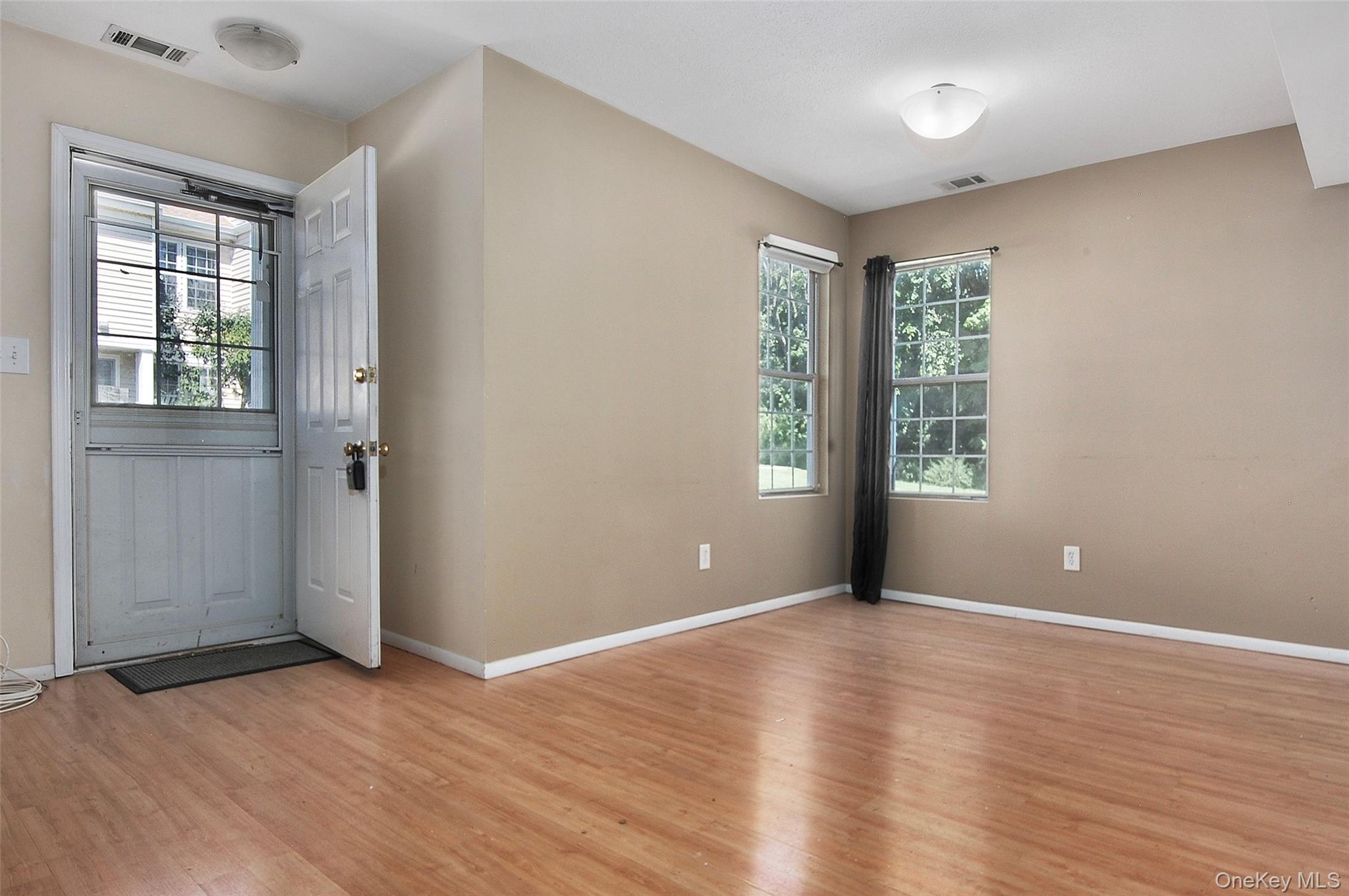 2921 Whispering Hills – For Sale photo 11