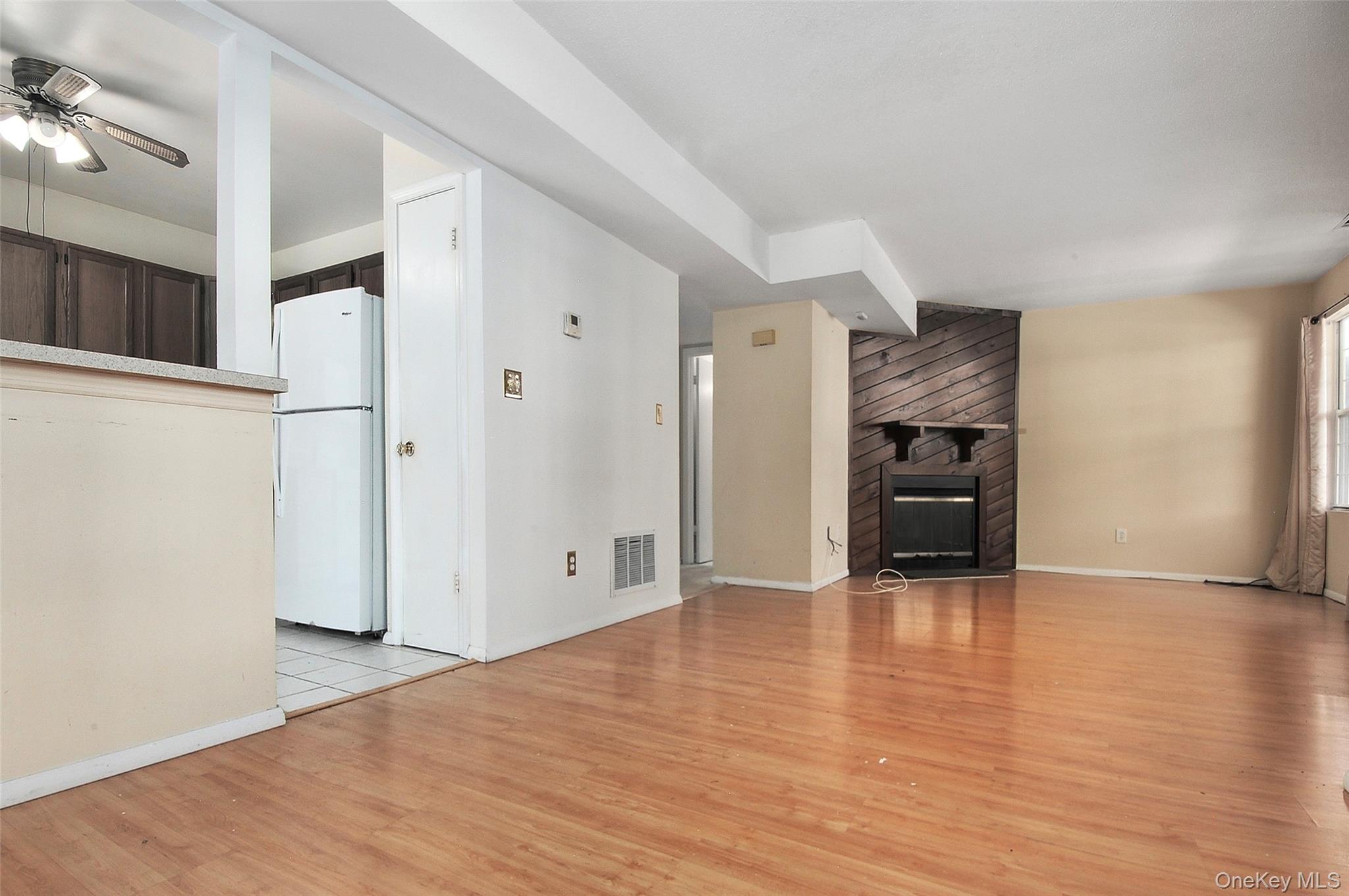 2921 Whispering Hills – For Sale photo 15