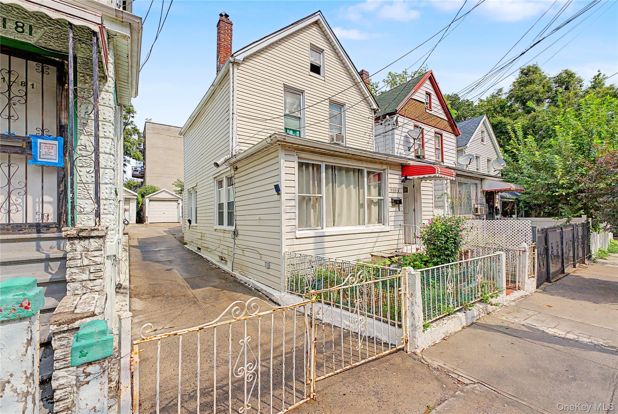 111-83 43rd Ave – For Sale photo 2