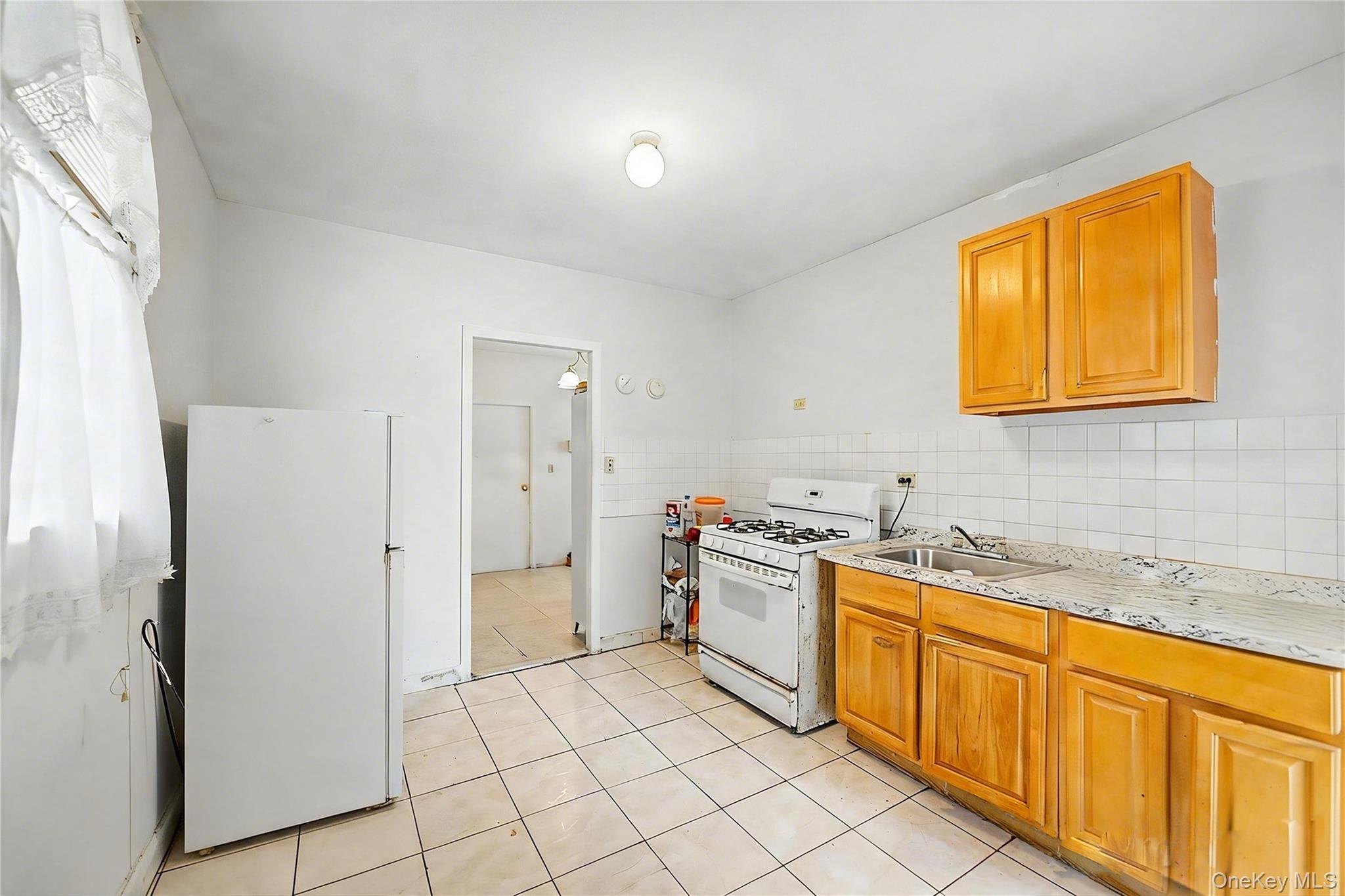 111-83 43rd Ave – For Sale photo 11