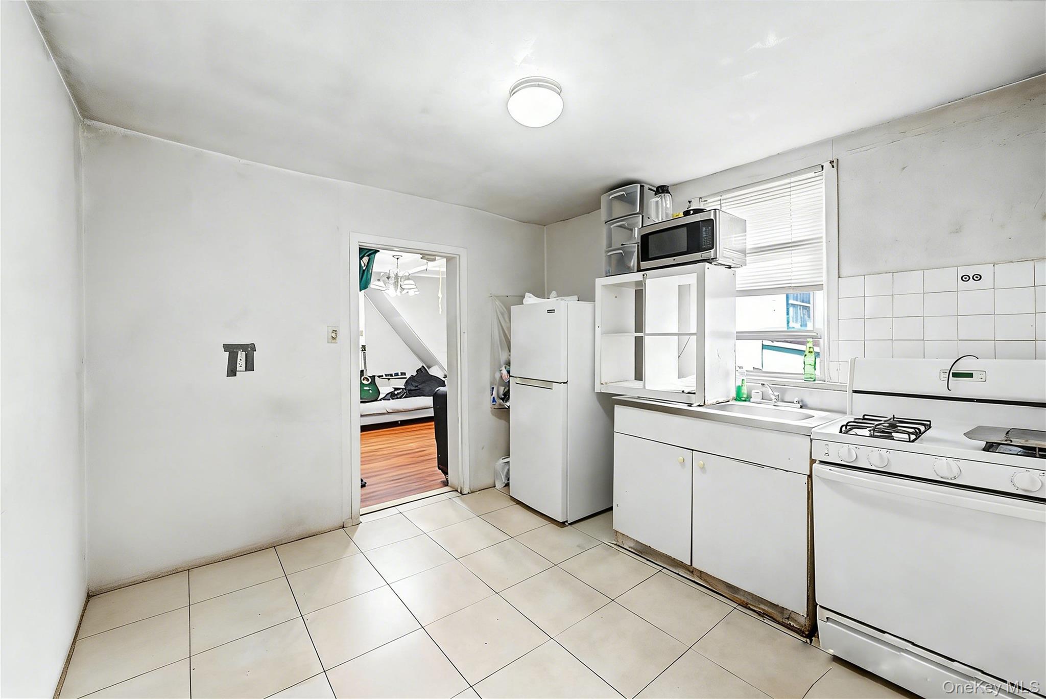 111-83 43rd Ave – For Sale photo 15