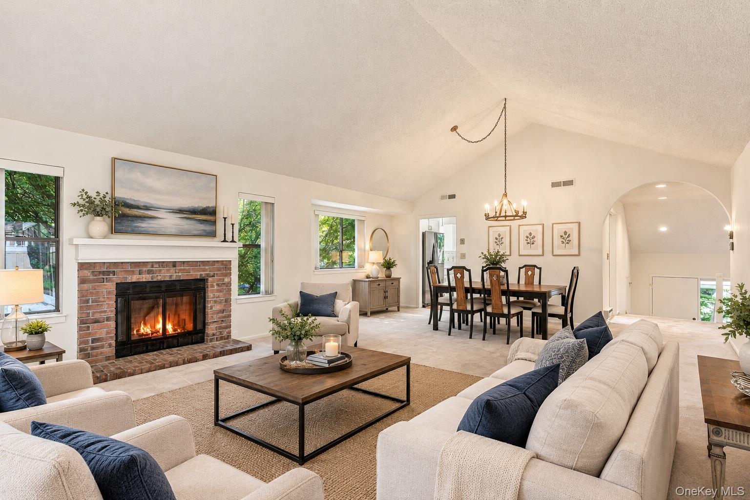 558 Heritage Hills Drive, Unit B photo 11