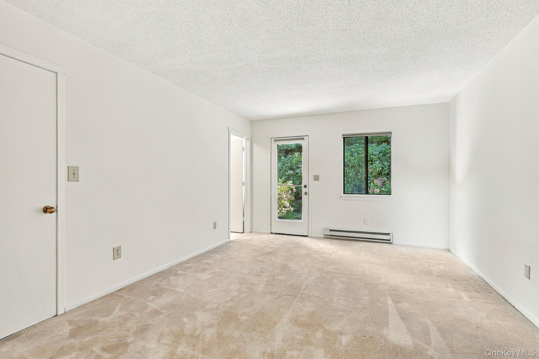 558 Heritage Hills Drive, Unit B photo 22