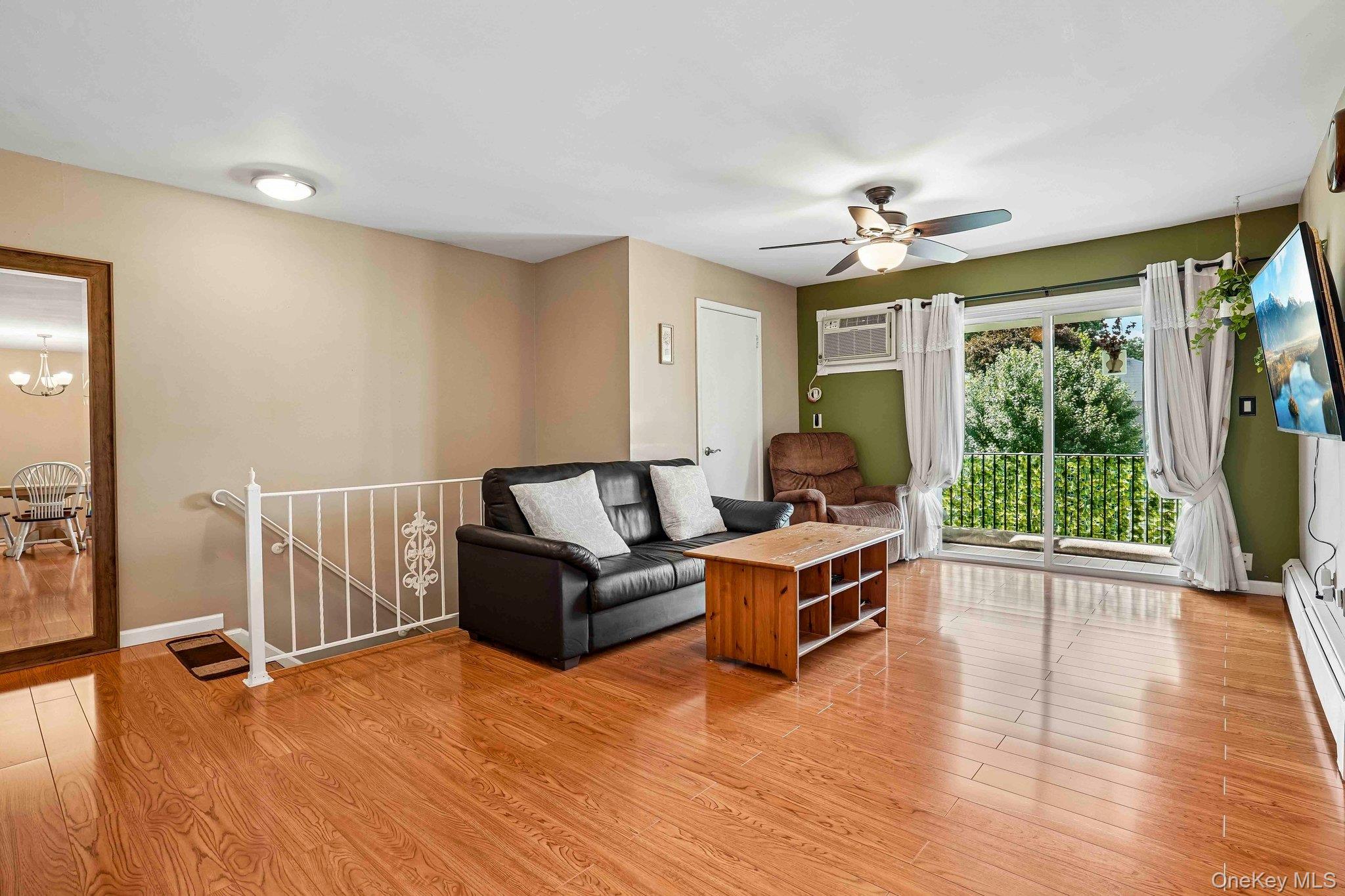 15 Doxbury Lane – For Sale photo 4