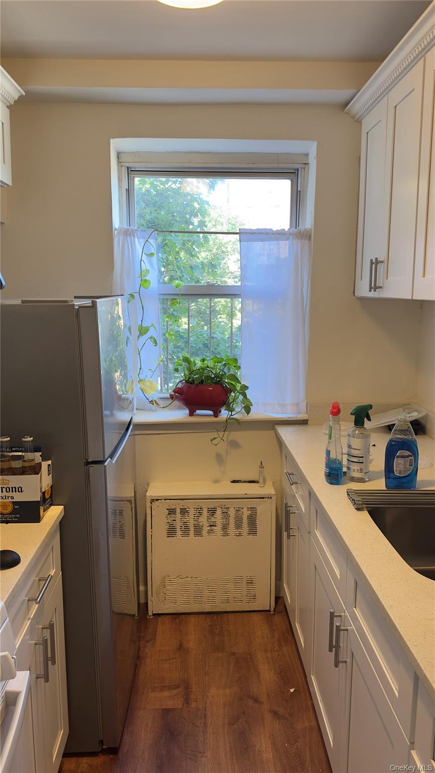 3240 Riverdale Avenue, Unit 3J photo 8