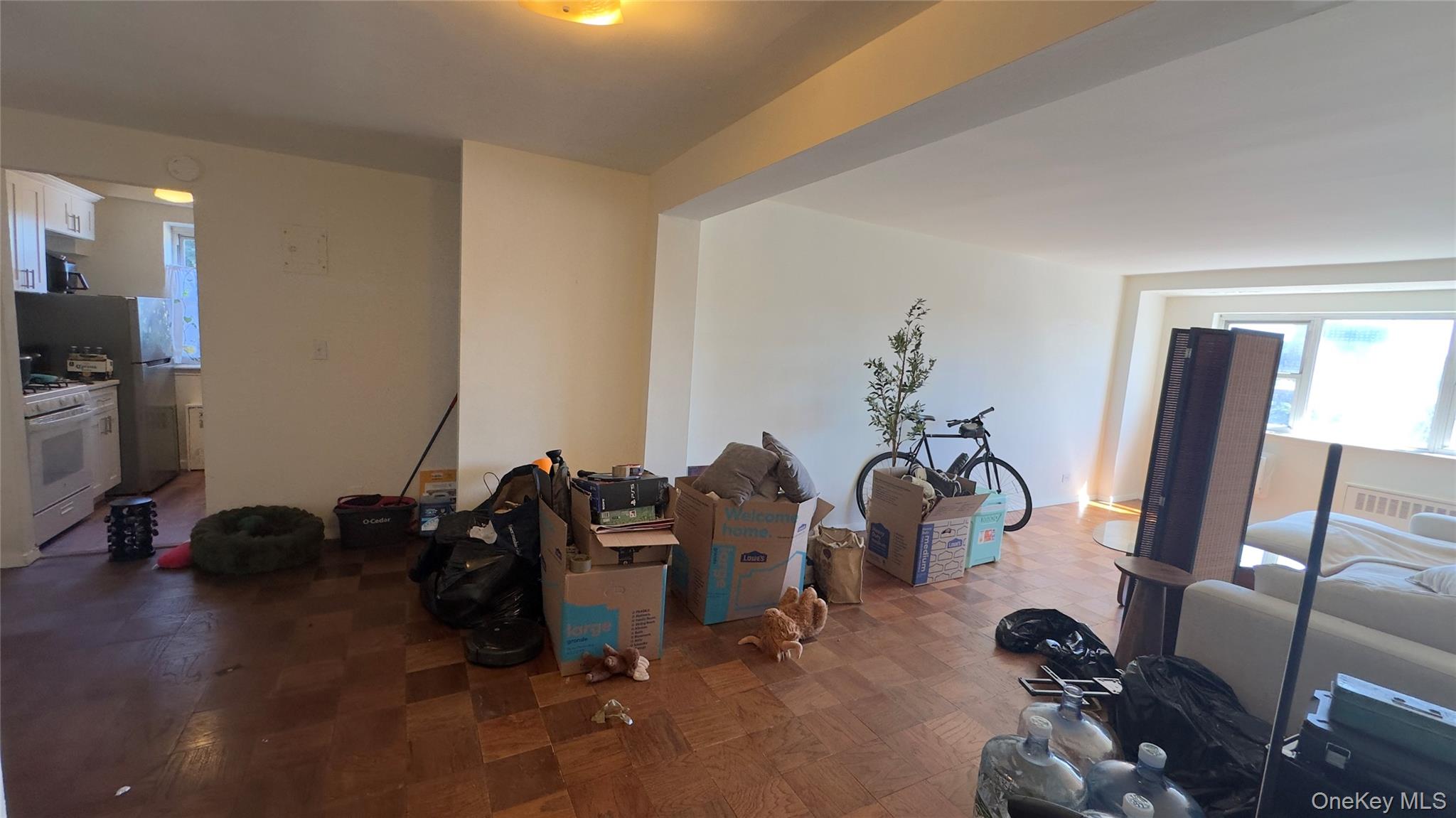 3240 Riverdale Avenue, Unit 3J photo 5