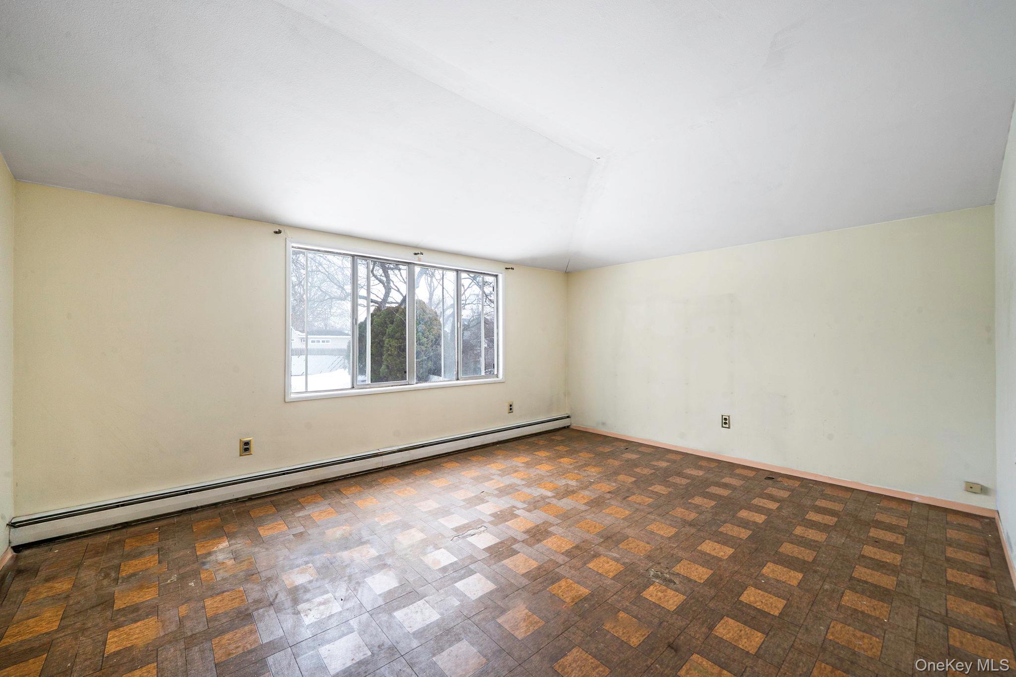 22 Meyer Lane – For Sale photo 24