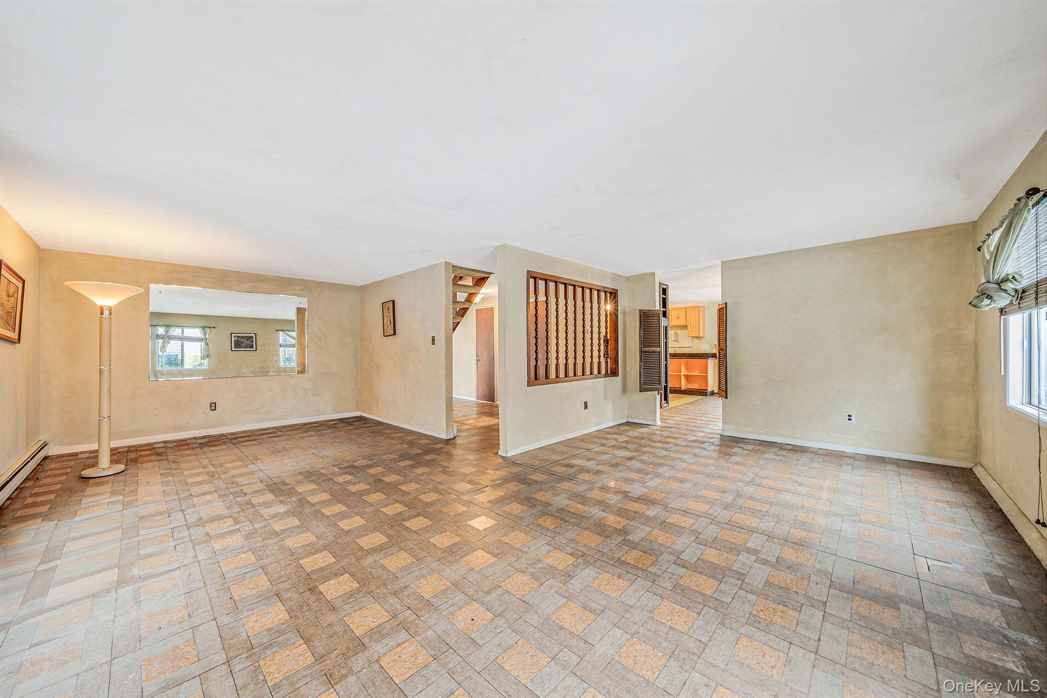 22 Meyer Lane – For Sale photo 12