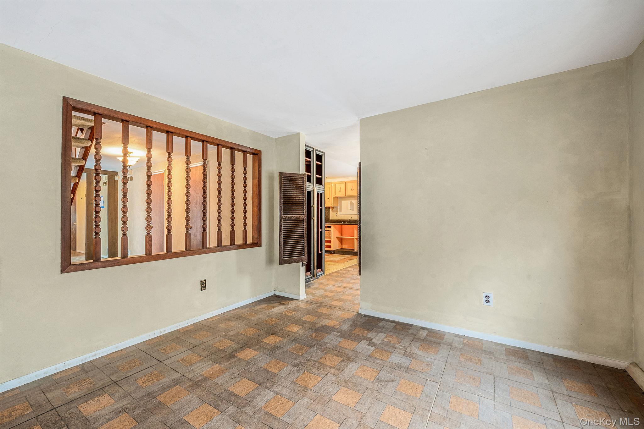 22 Meyer Lane – For Sale photo 15