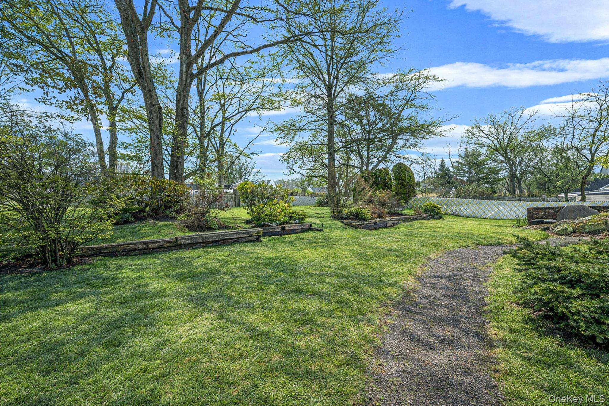 22 Meyer Lane – For Sale photo 5