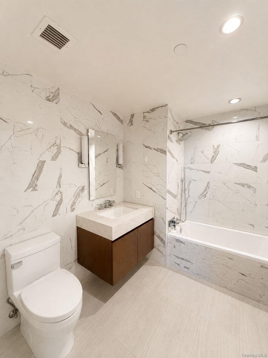 138-35 39th Avenue, Unit 6H photo 7