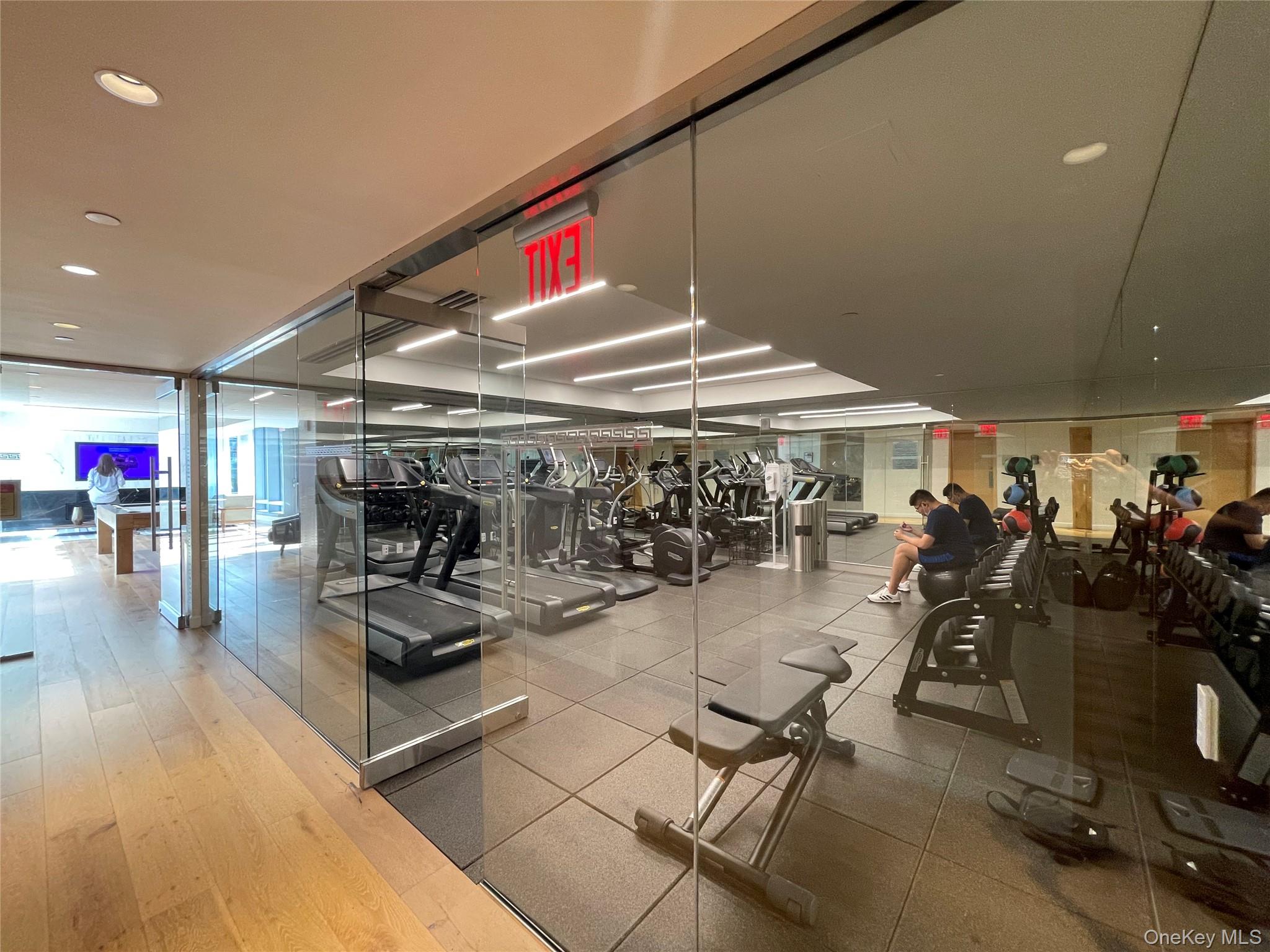 138-35 39th Avenue, Unit 6H photo 14