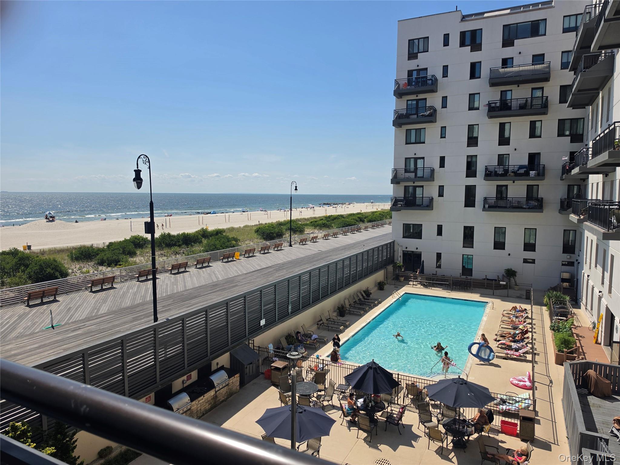 100 W Broadway Ave, Unit 3J