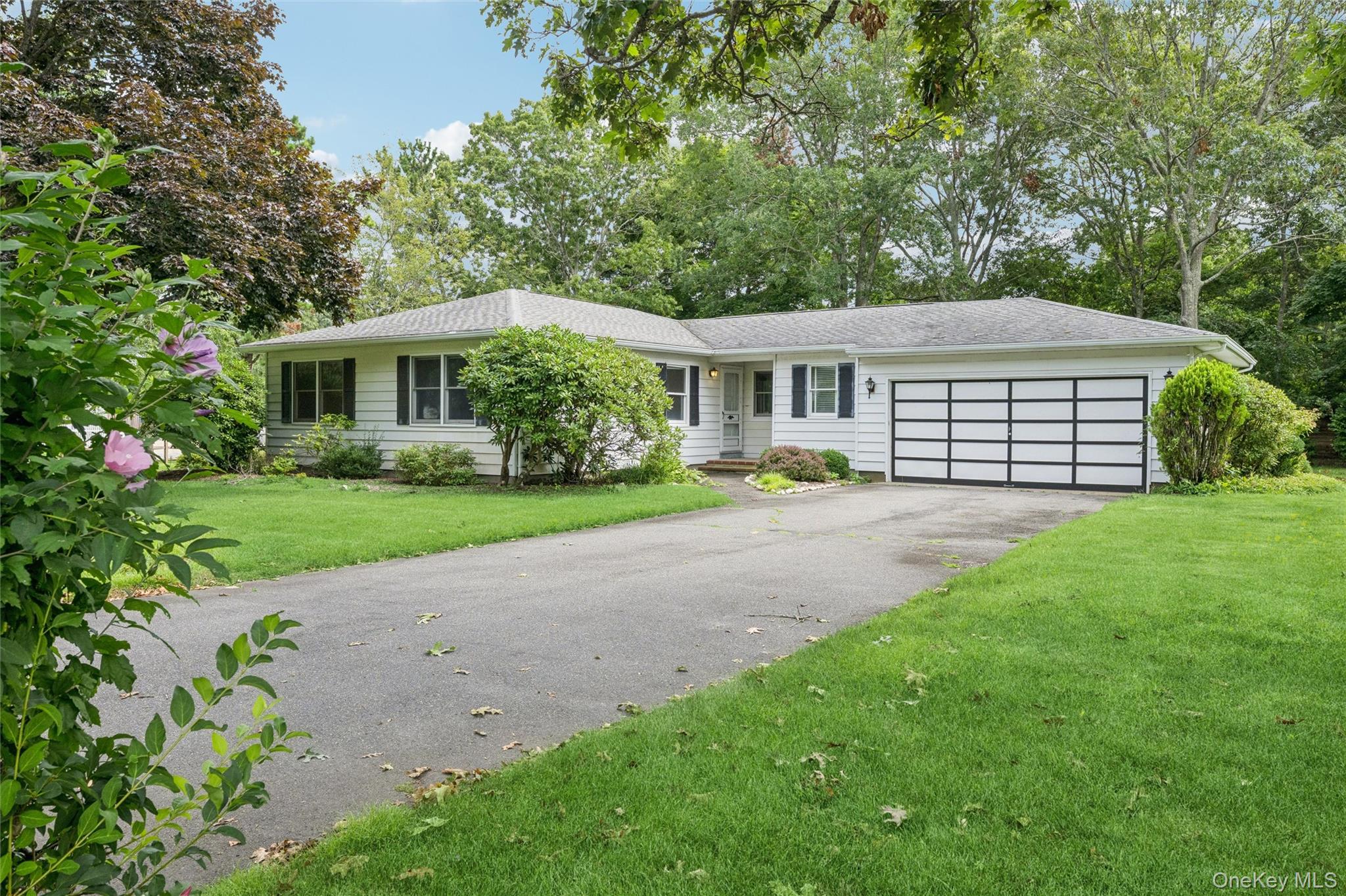 23 Argonne Road W – For Rent photo 31