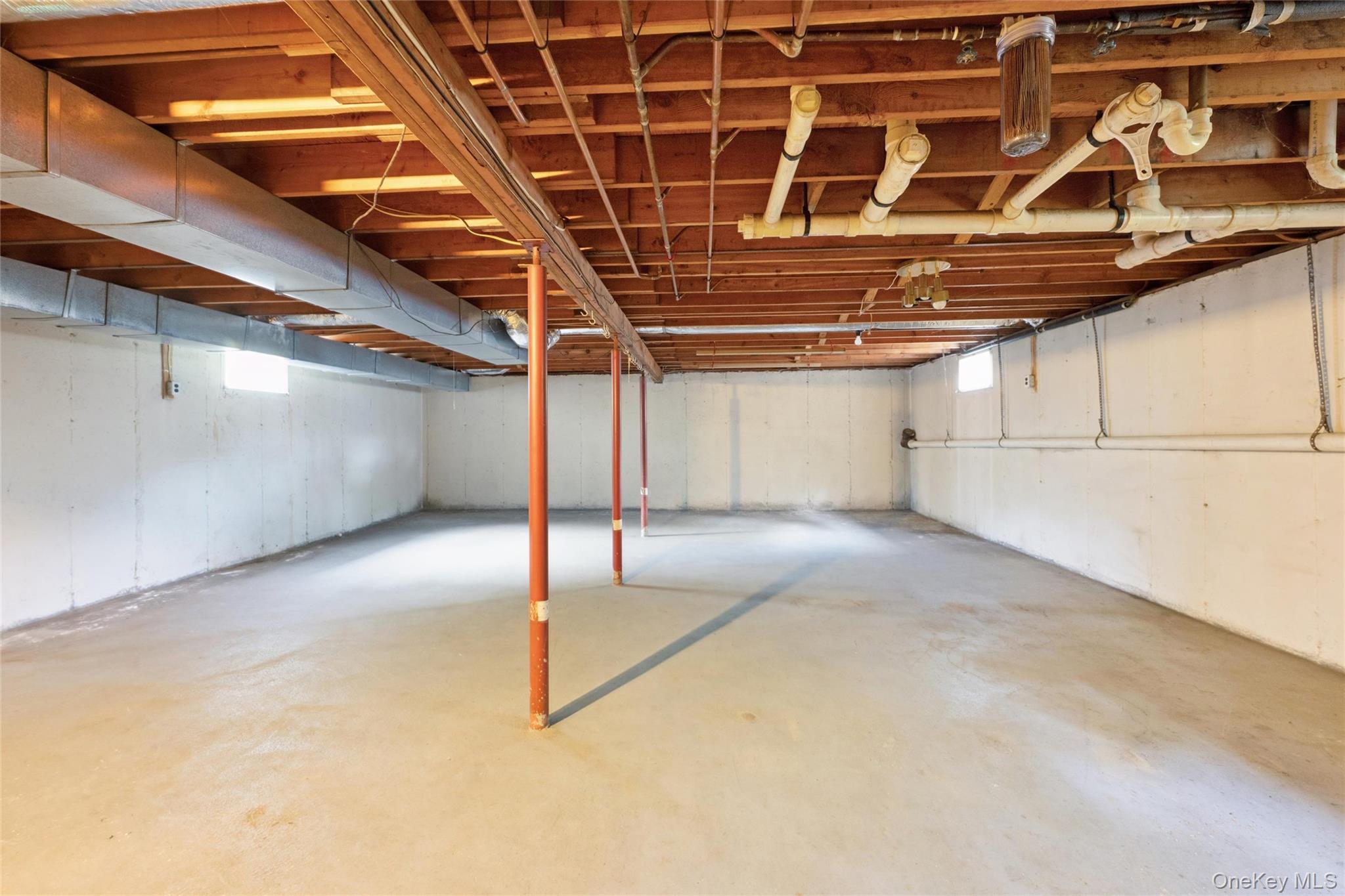 23 Argonne Road W – For Rent photo 27