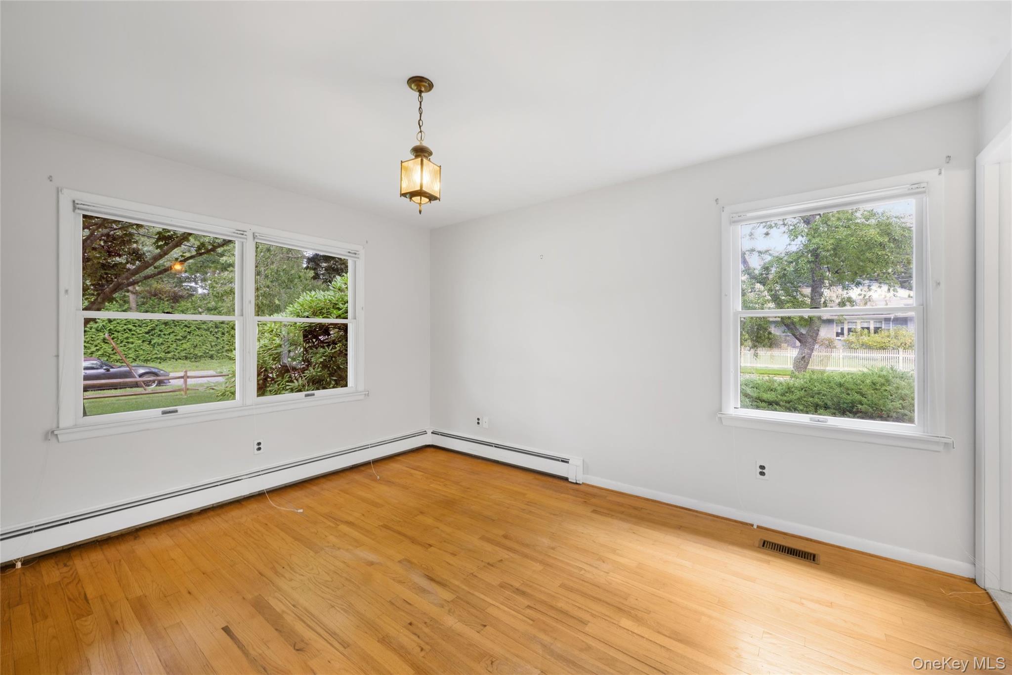 23 Argonne Road W – For Rent photo 20