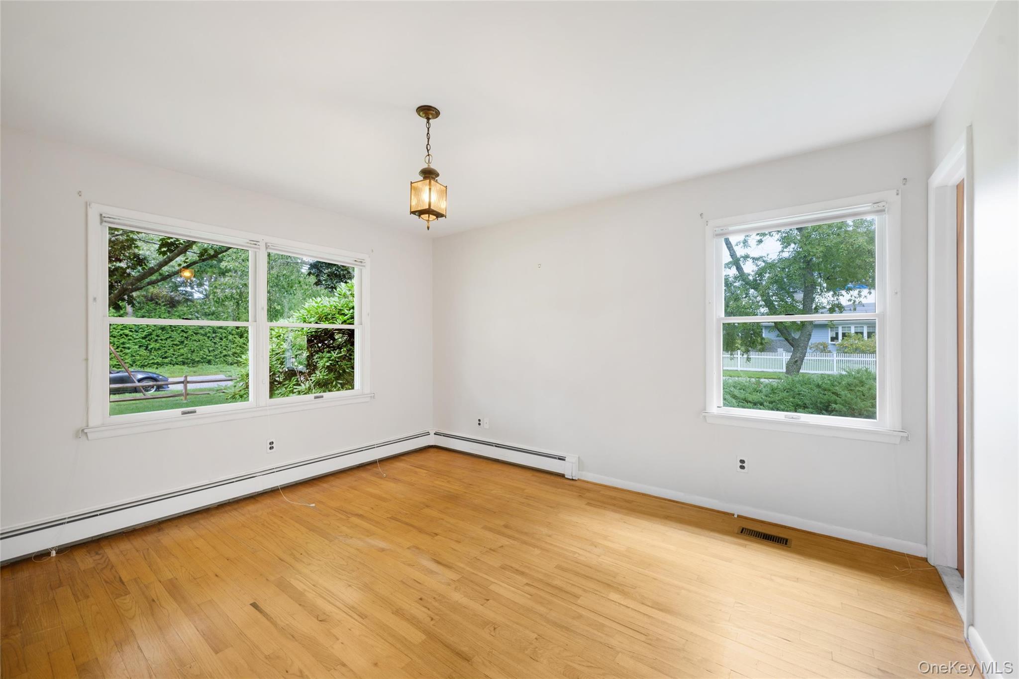 23 Argonne Road W – For Rent photo 24