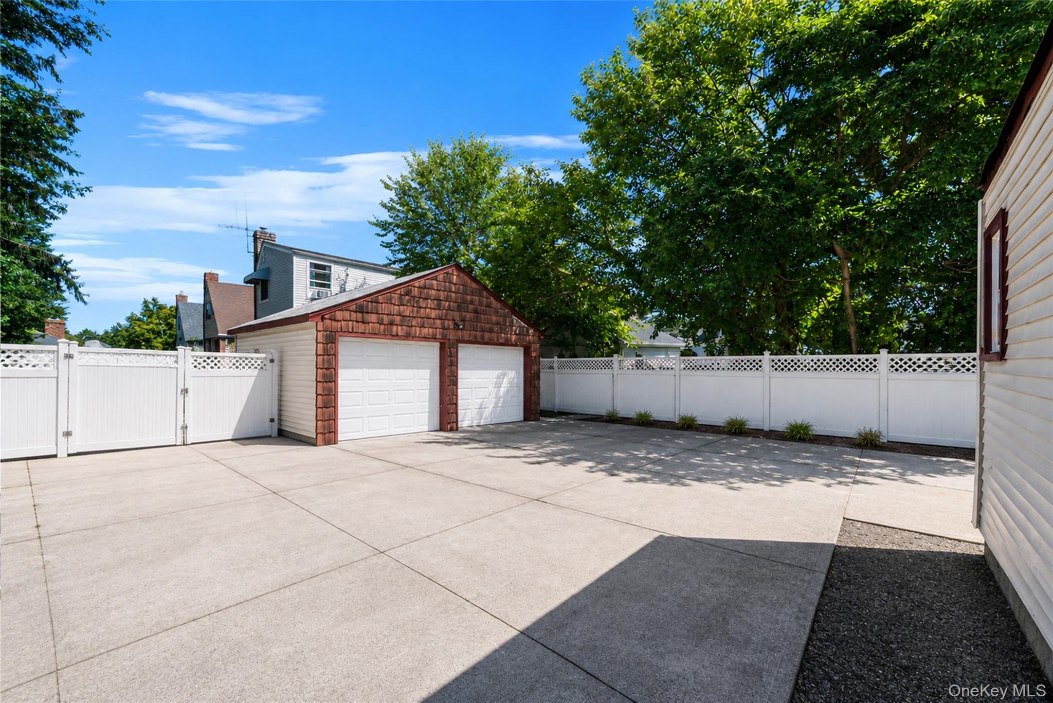 231 Cedar Street – For Sale photo 35