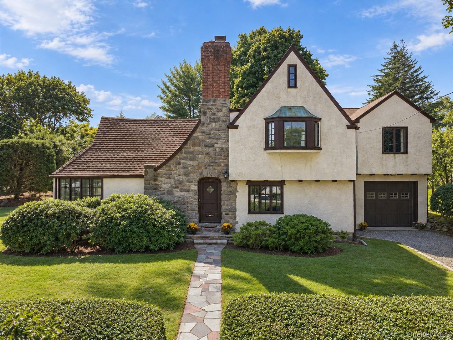 138 Knollwood Avenue – For Sale photo 3