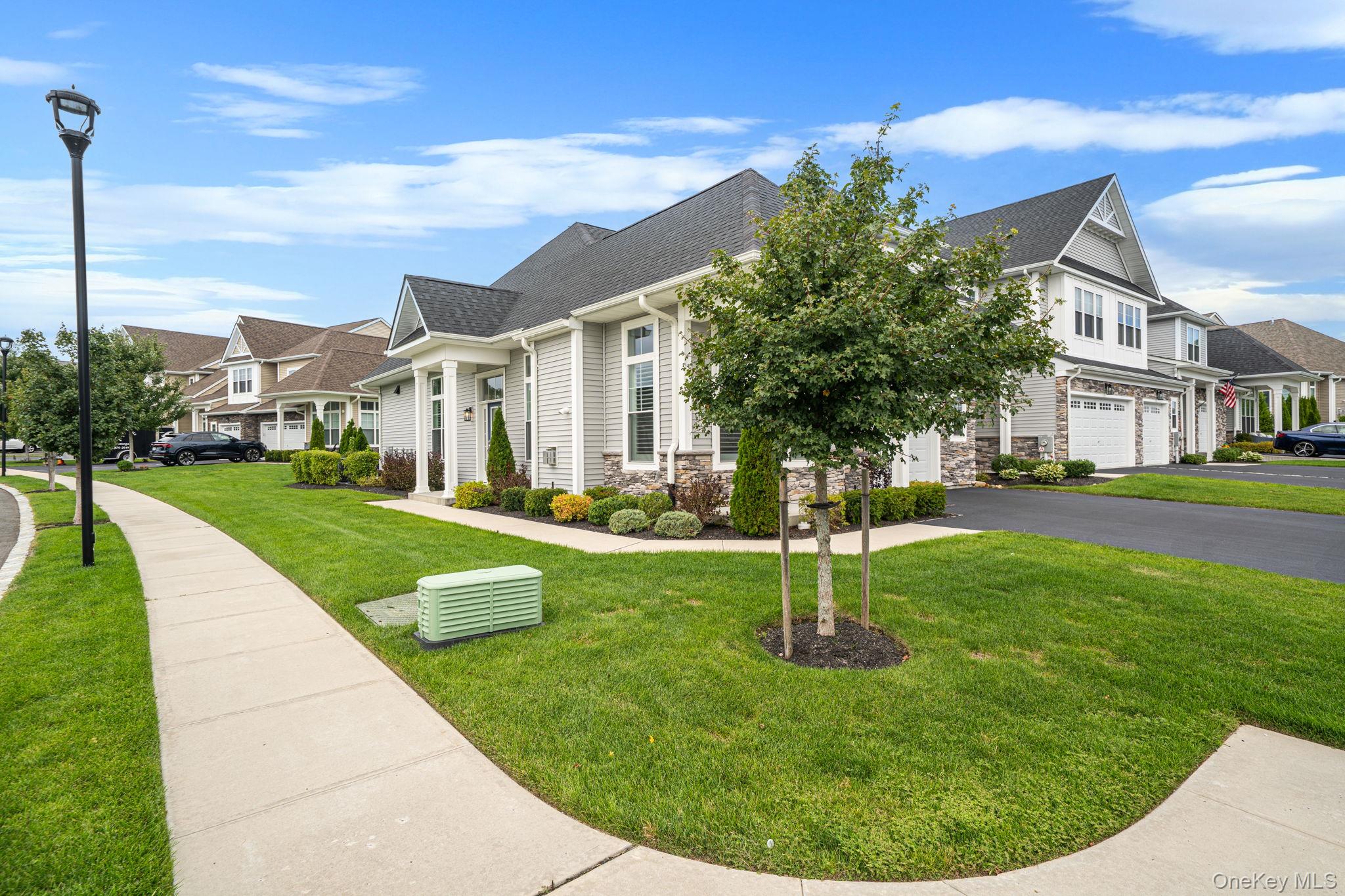 348 Alysweep Lane – For Sale photo 28