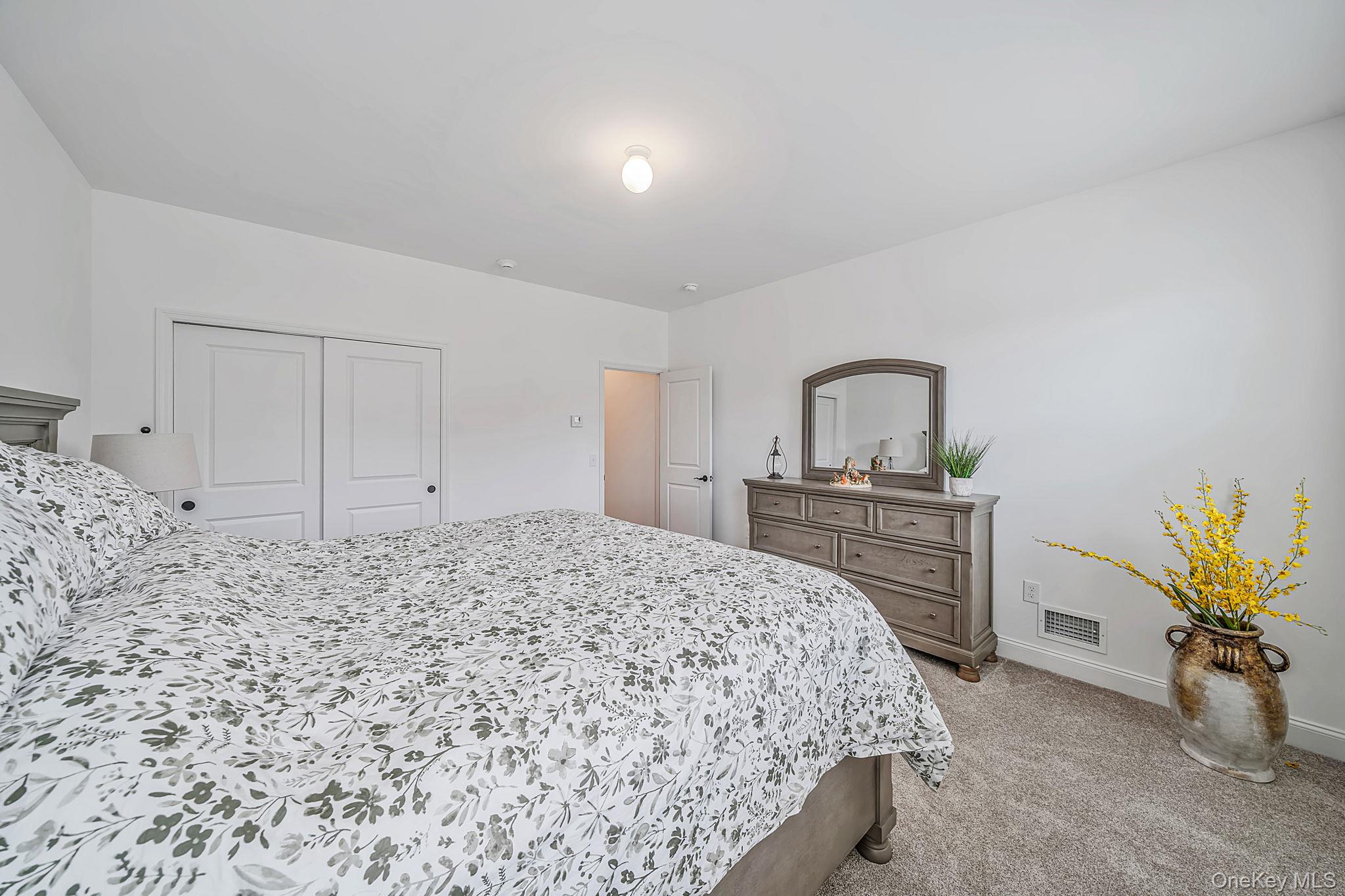 348 Alysweep Lane – For Sale photo 17