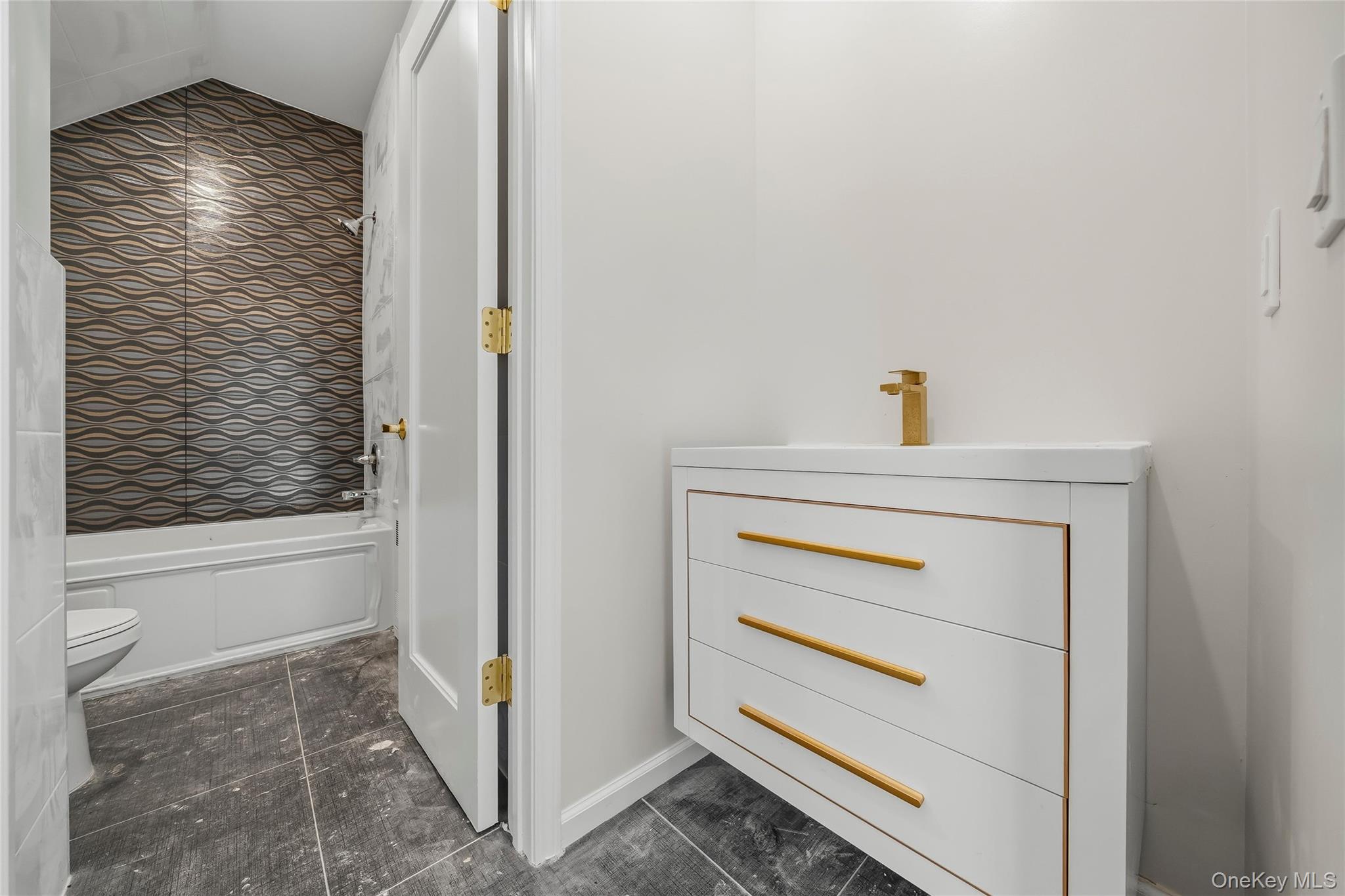 51 Van Arsdale Road – For Sale photo 24