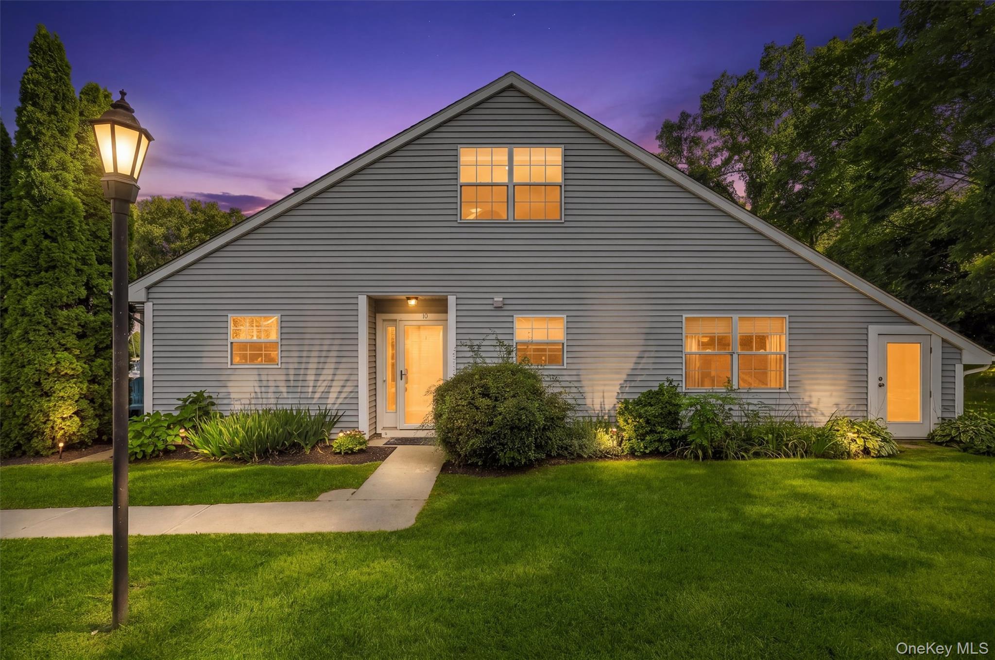 10 Evergreen Way – For Sale