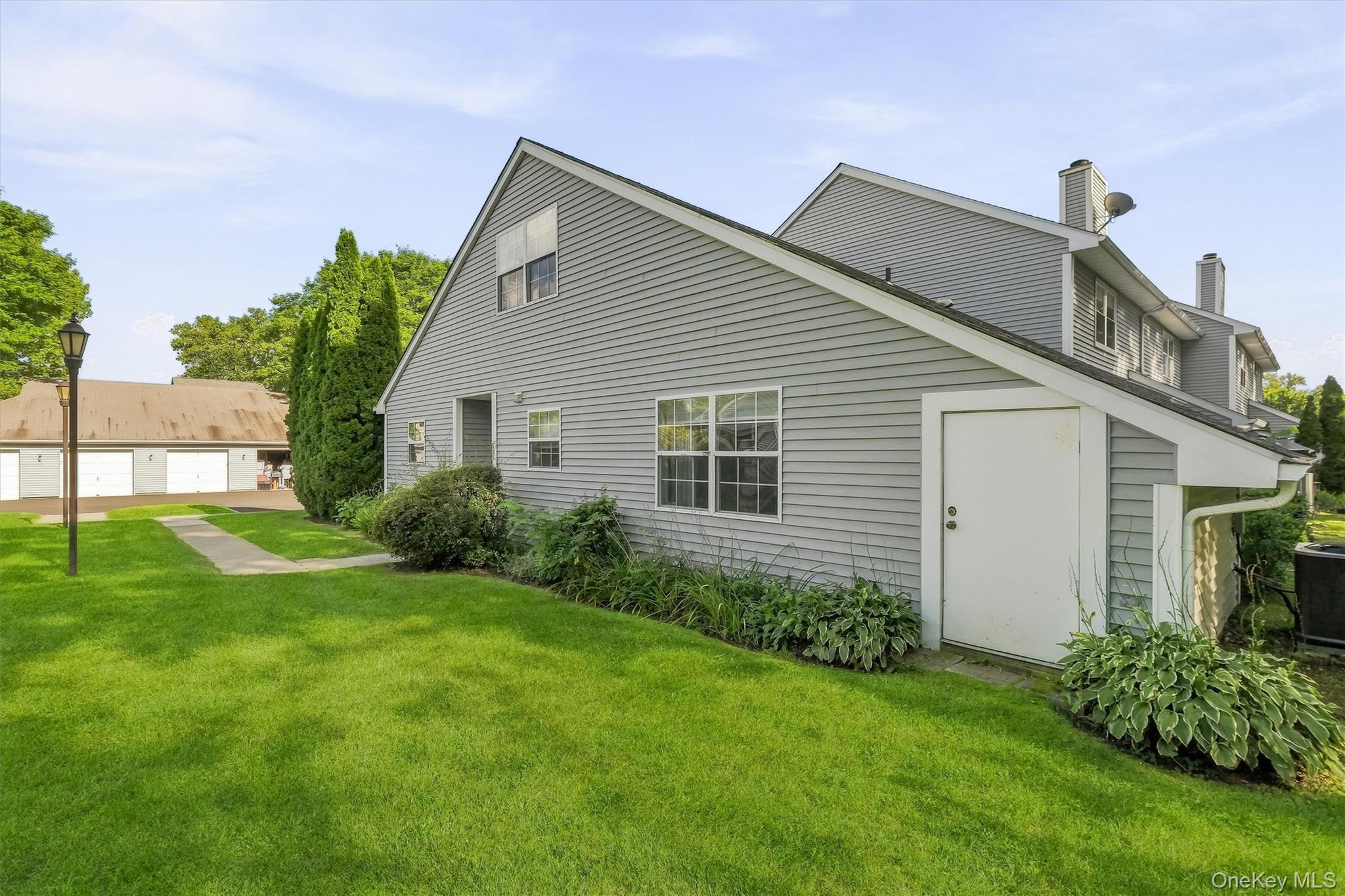 10 Evergreen Way – For Sale photo 4